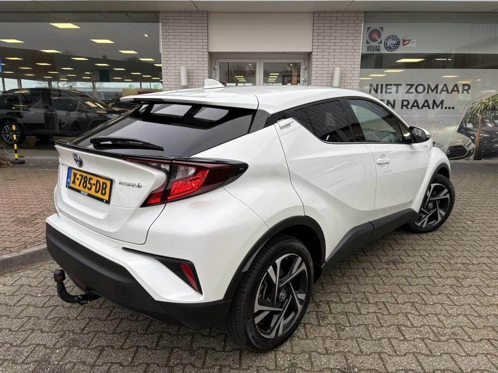 Hoofdafbeelding Toyota C-HR