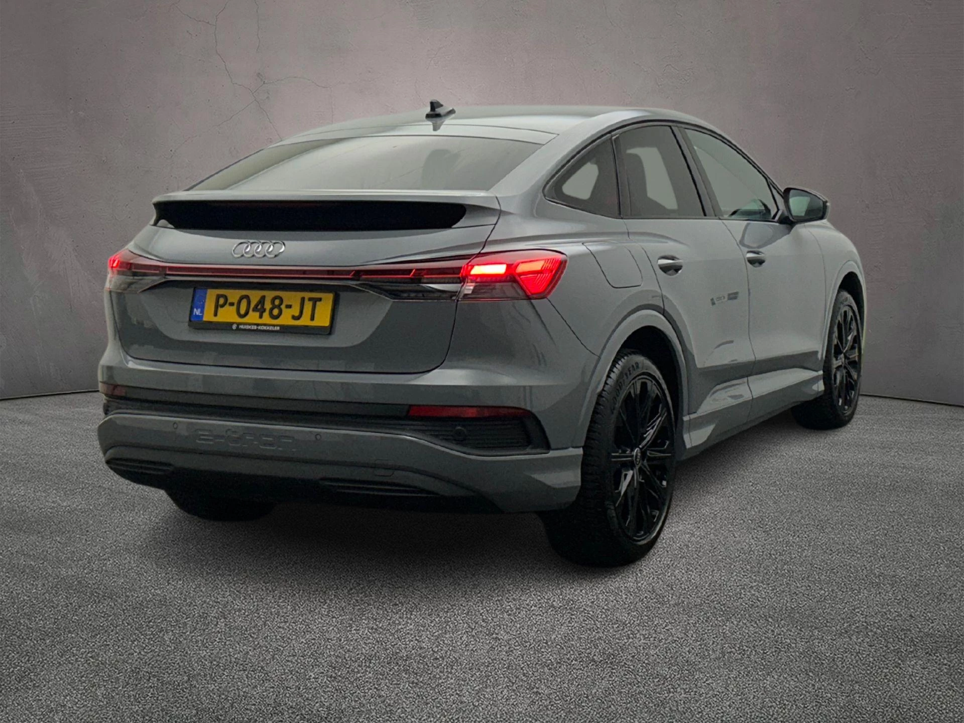 Hoofdafbeelding Audi Q4 Sportback e-tron