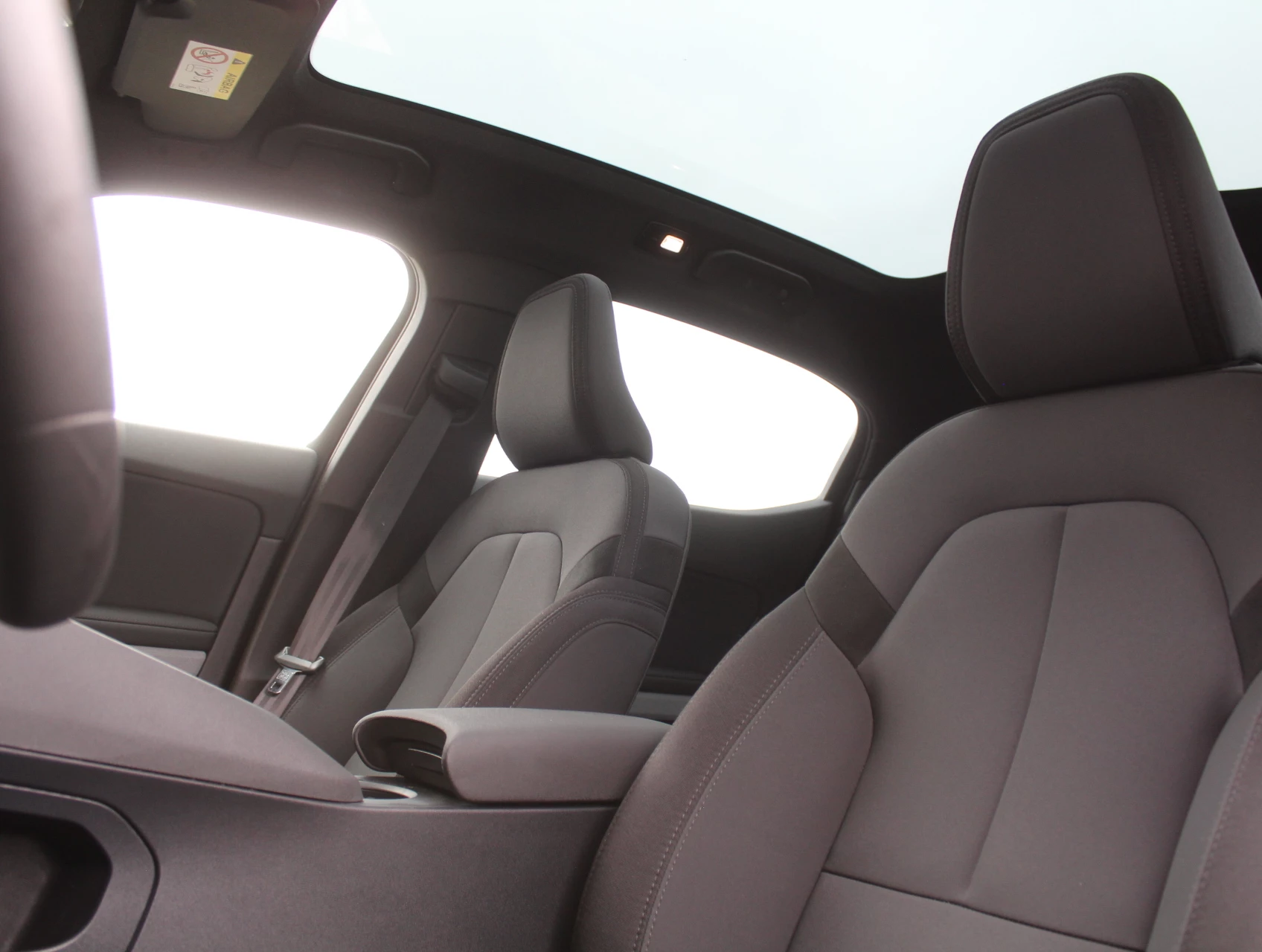 Hoofdafbeelding Polestar 2
