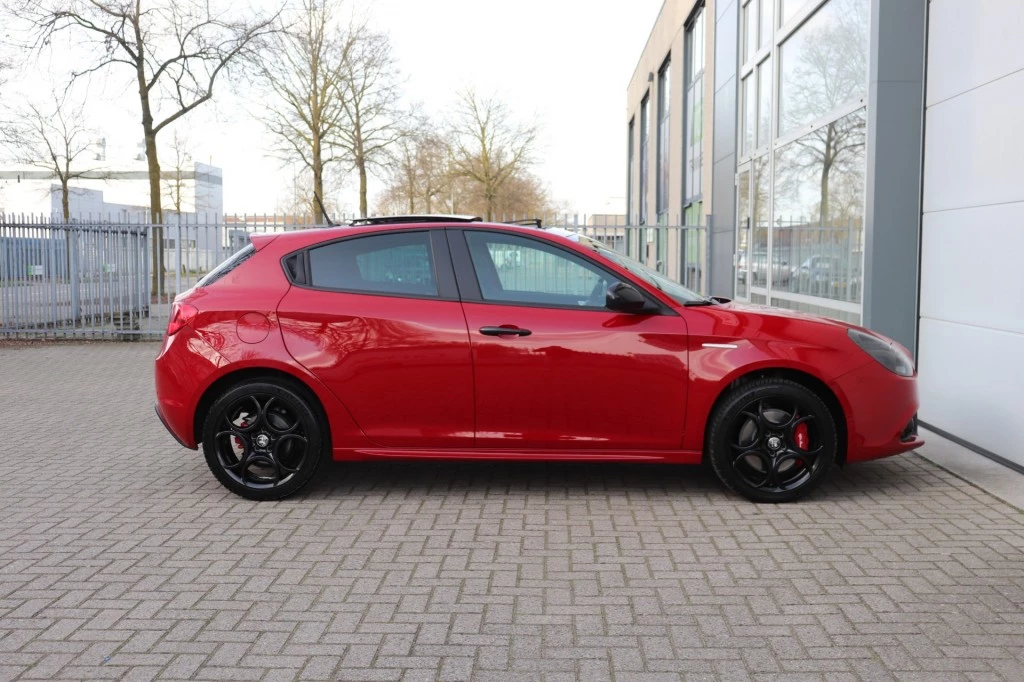 Hoofdafbeelding Alfa Romeo Giulietta