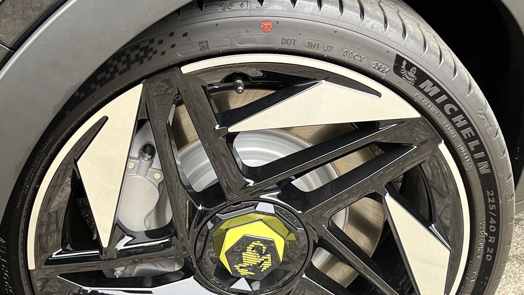 Hoofdafbeelding Abarth 600e