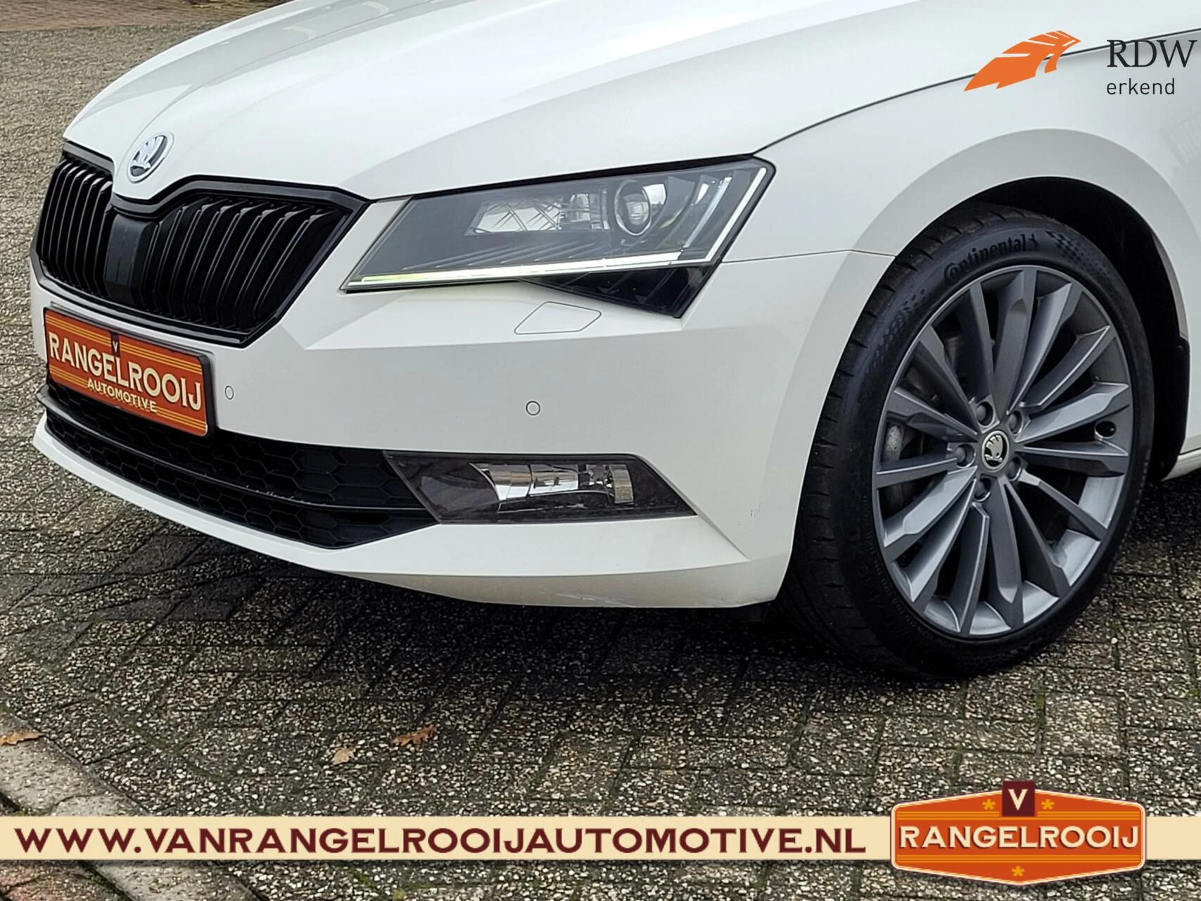 Hoofdafbeelding Škoda Superb