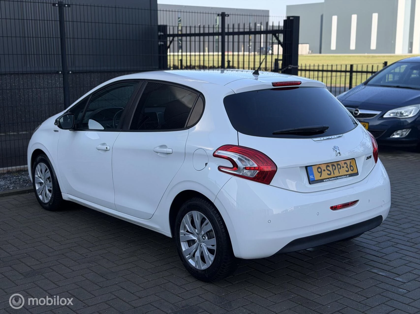 Hoofdafbeelding Peugeot 208