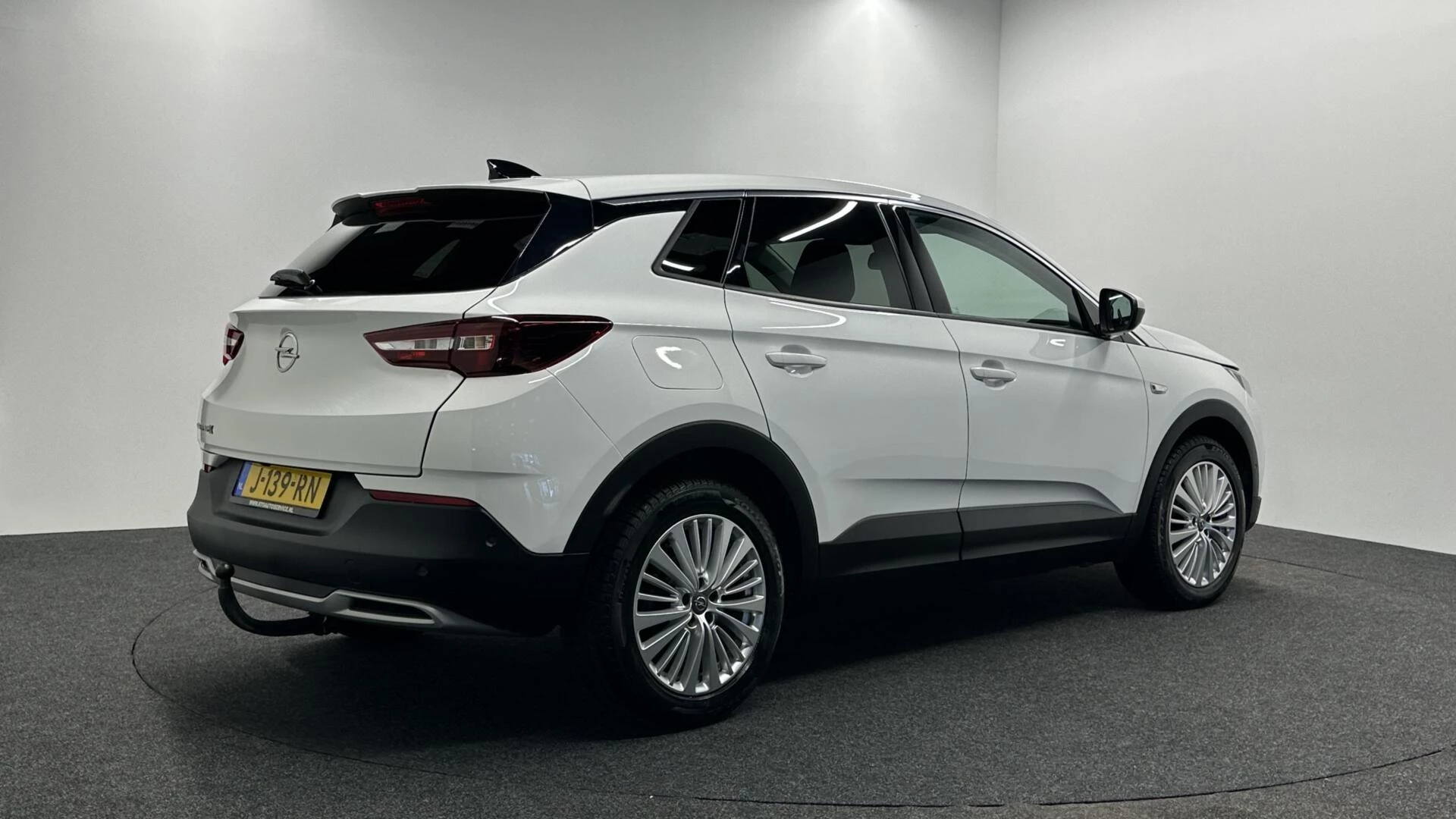 Hoofdafbeelding Opel Grandland X