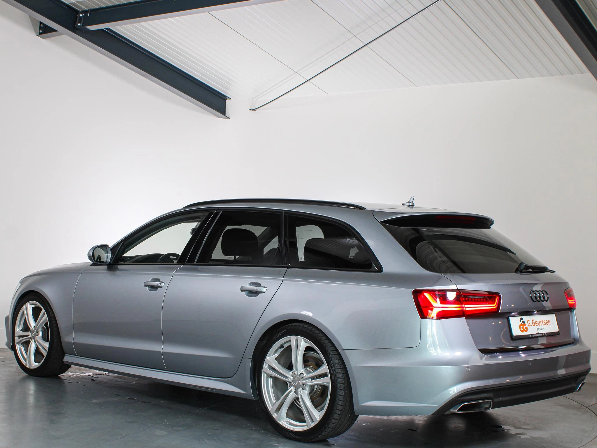 Hoofdafbeelding Audi A6