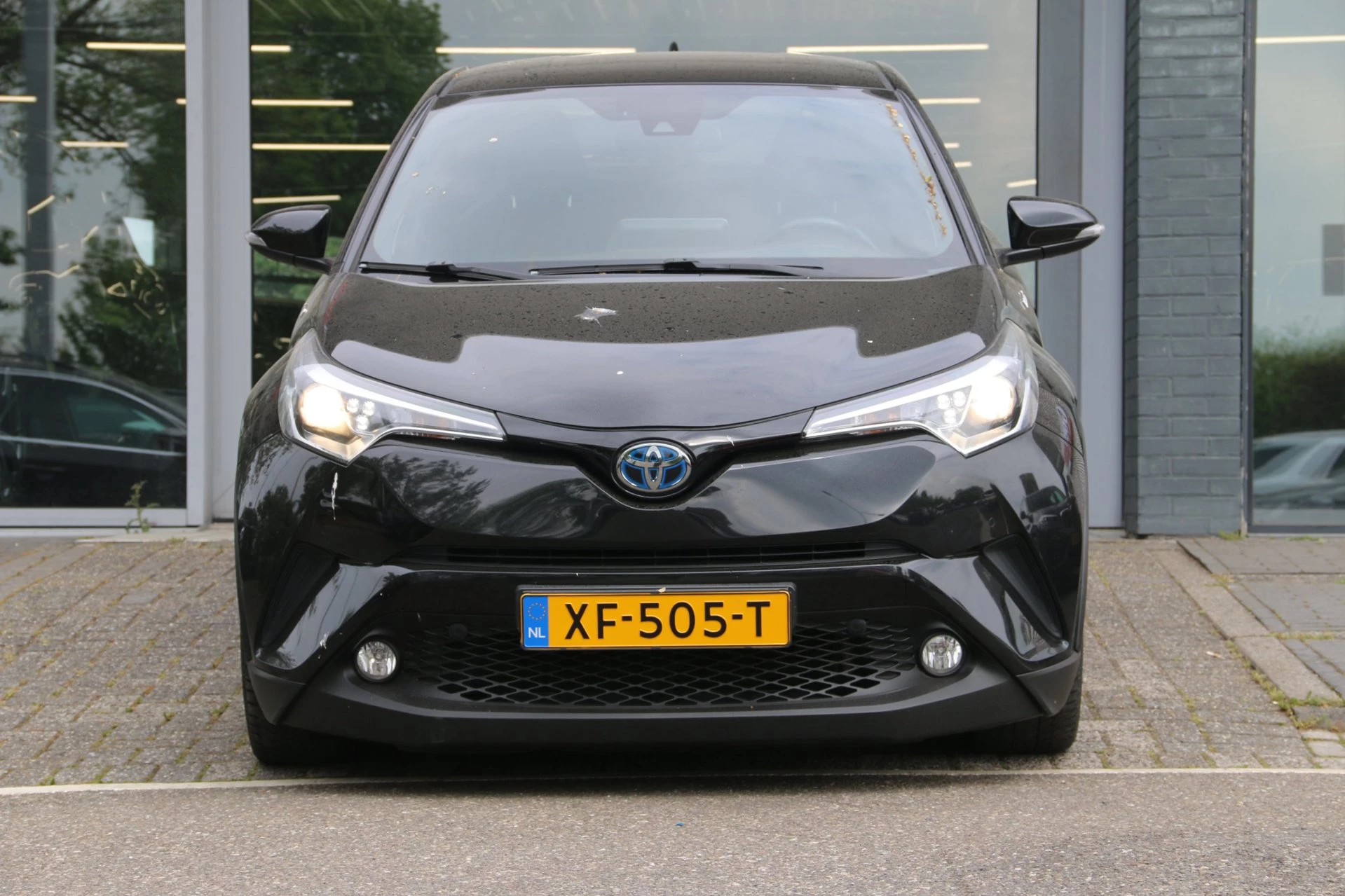 Hoofdafbeelding Toyota C-HR