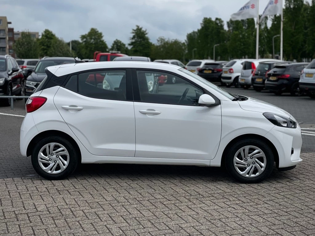 Hoofdafbeelding Hyundai i10
