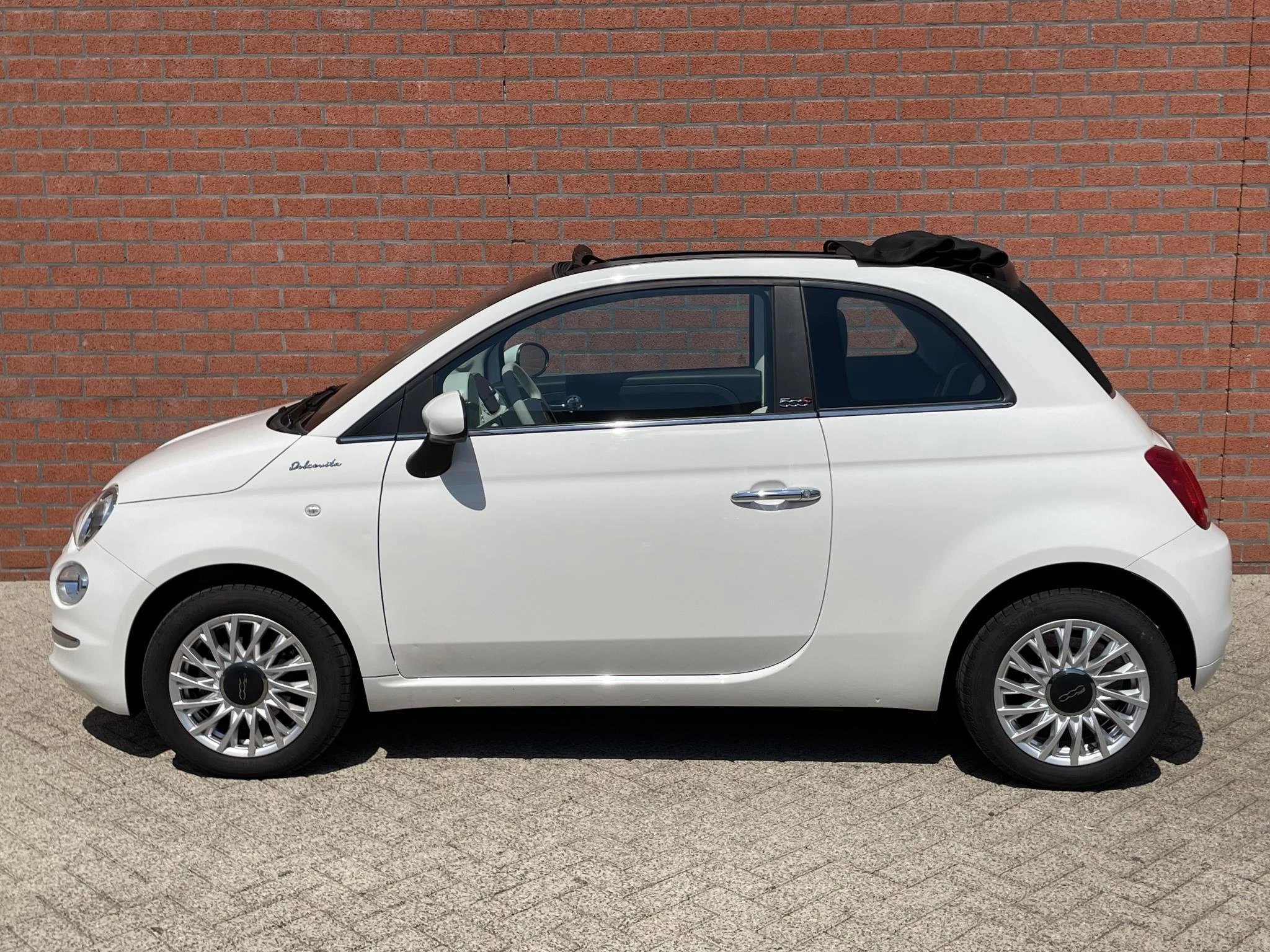 Hoofdafbeelding Fiat 500C