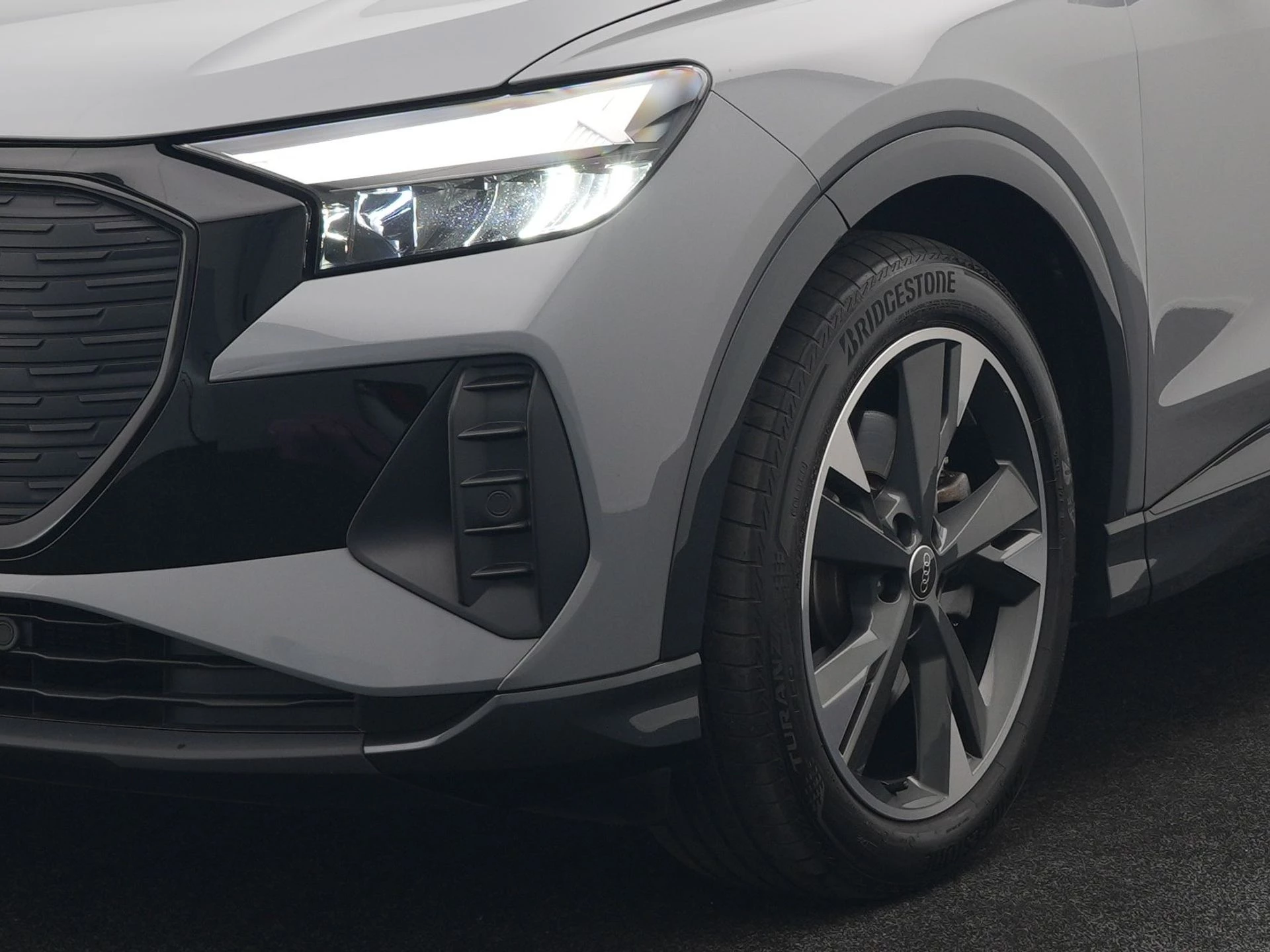 Hoofdafbeelding Audi Q4 e-tron