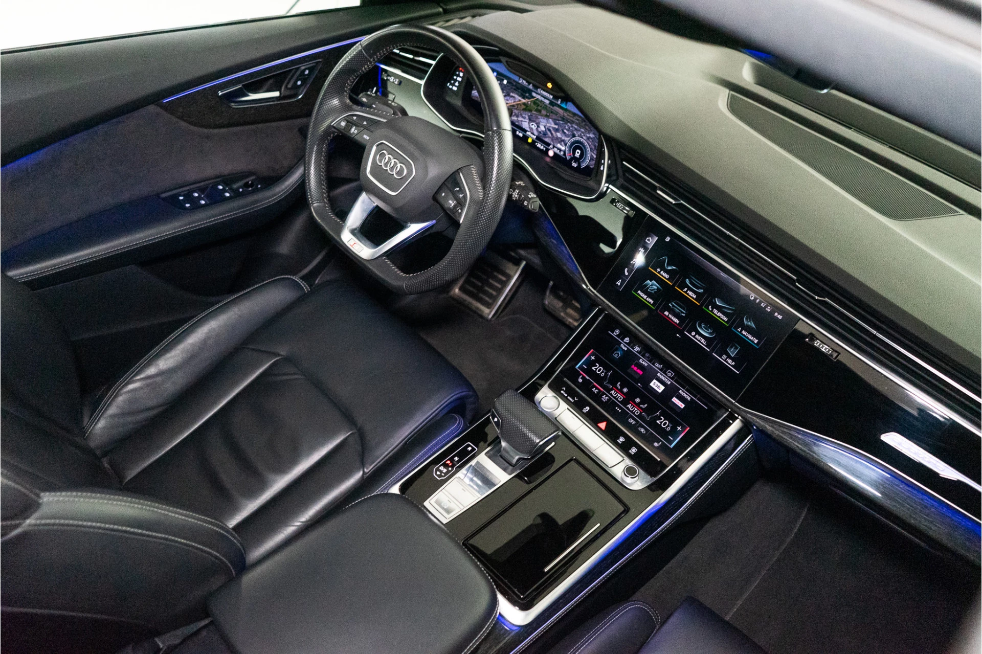 Hoofdafbeelding Audi Q8