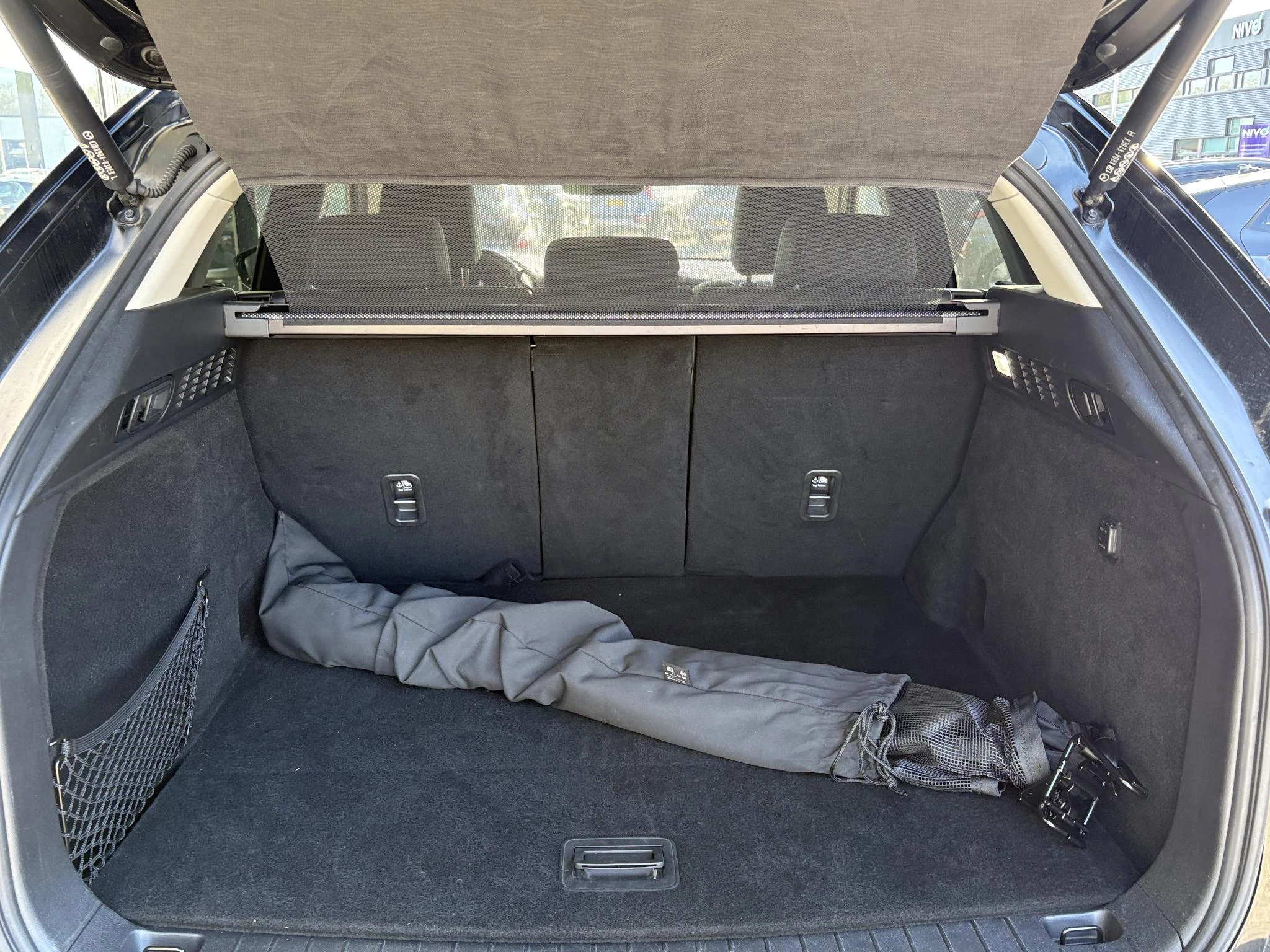 Hoofdafbeelding Mazda CX-60