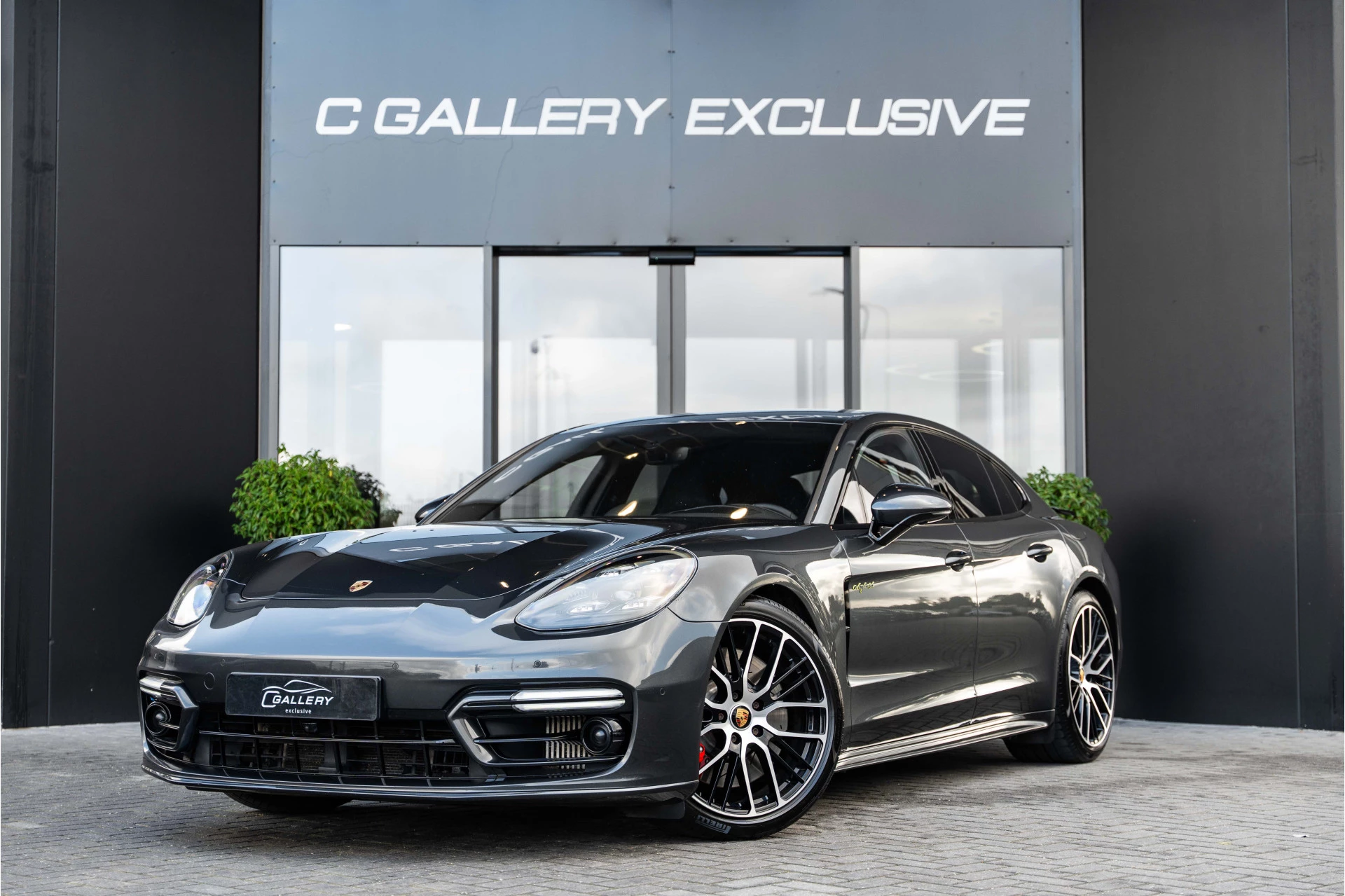 Hoofdafbeelding Porsche Panamera