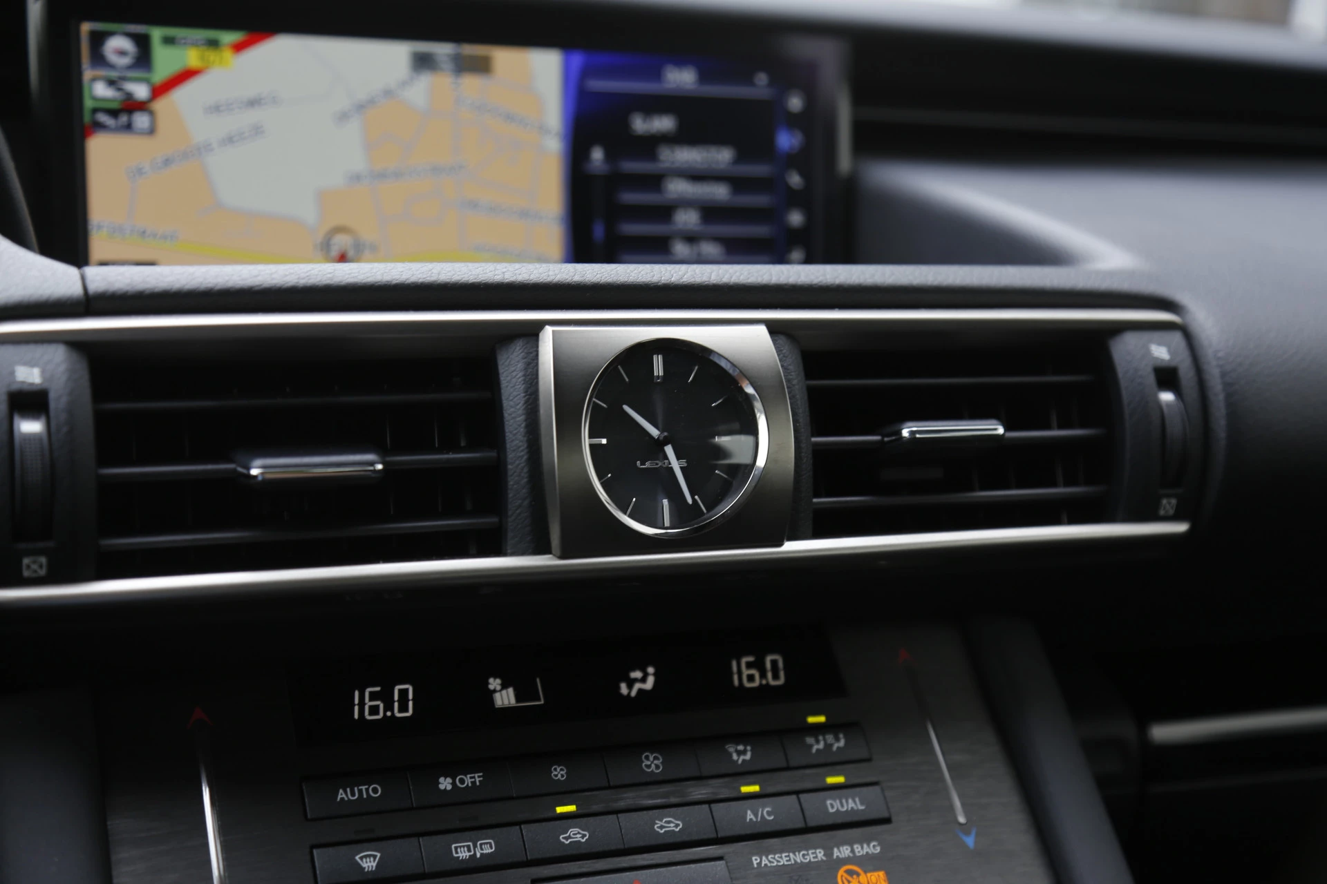 Hoofdafbeelding Lexus IS
