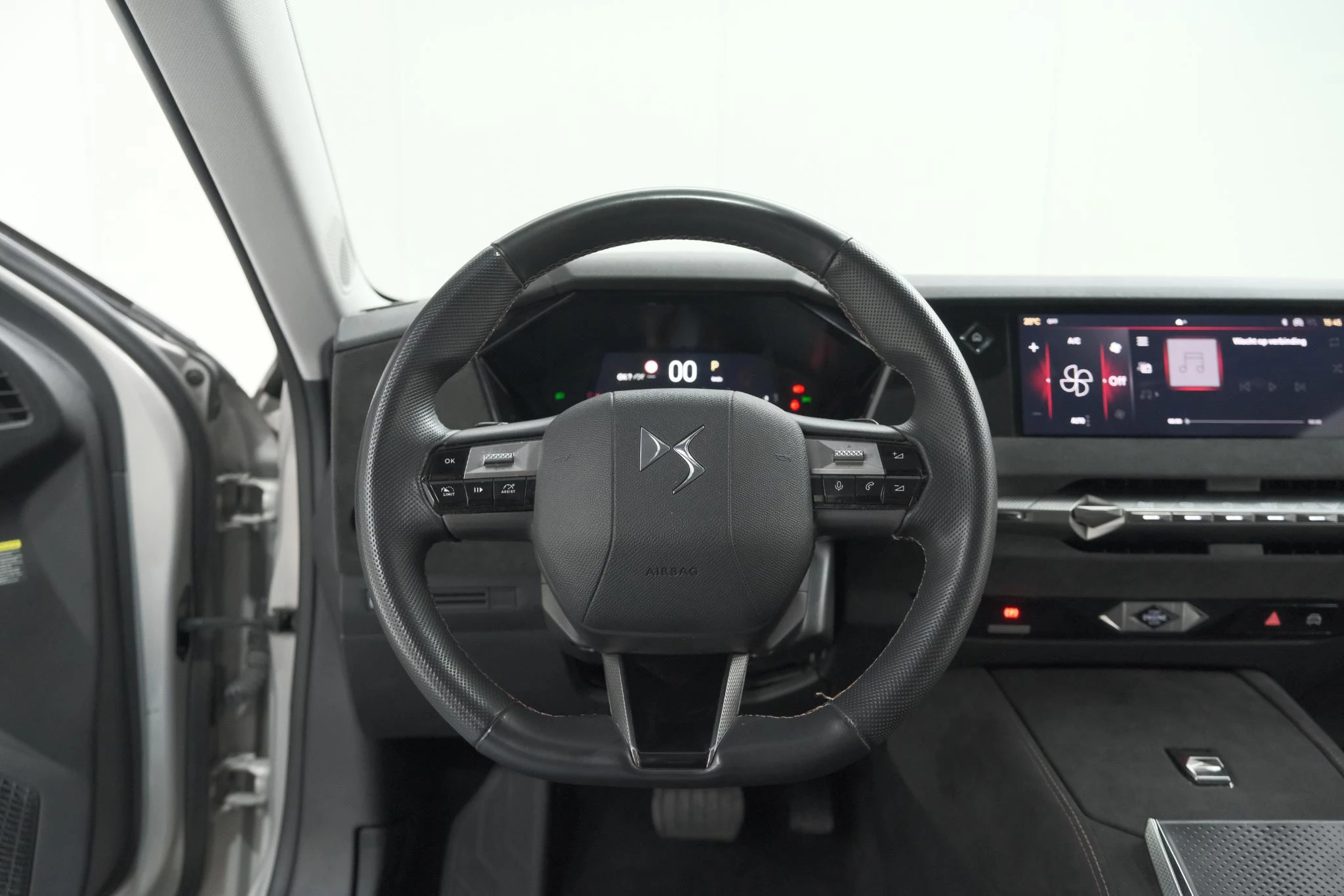 Hoofdafbeelding DS DS 4