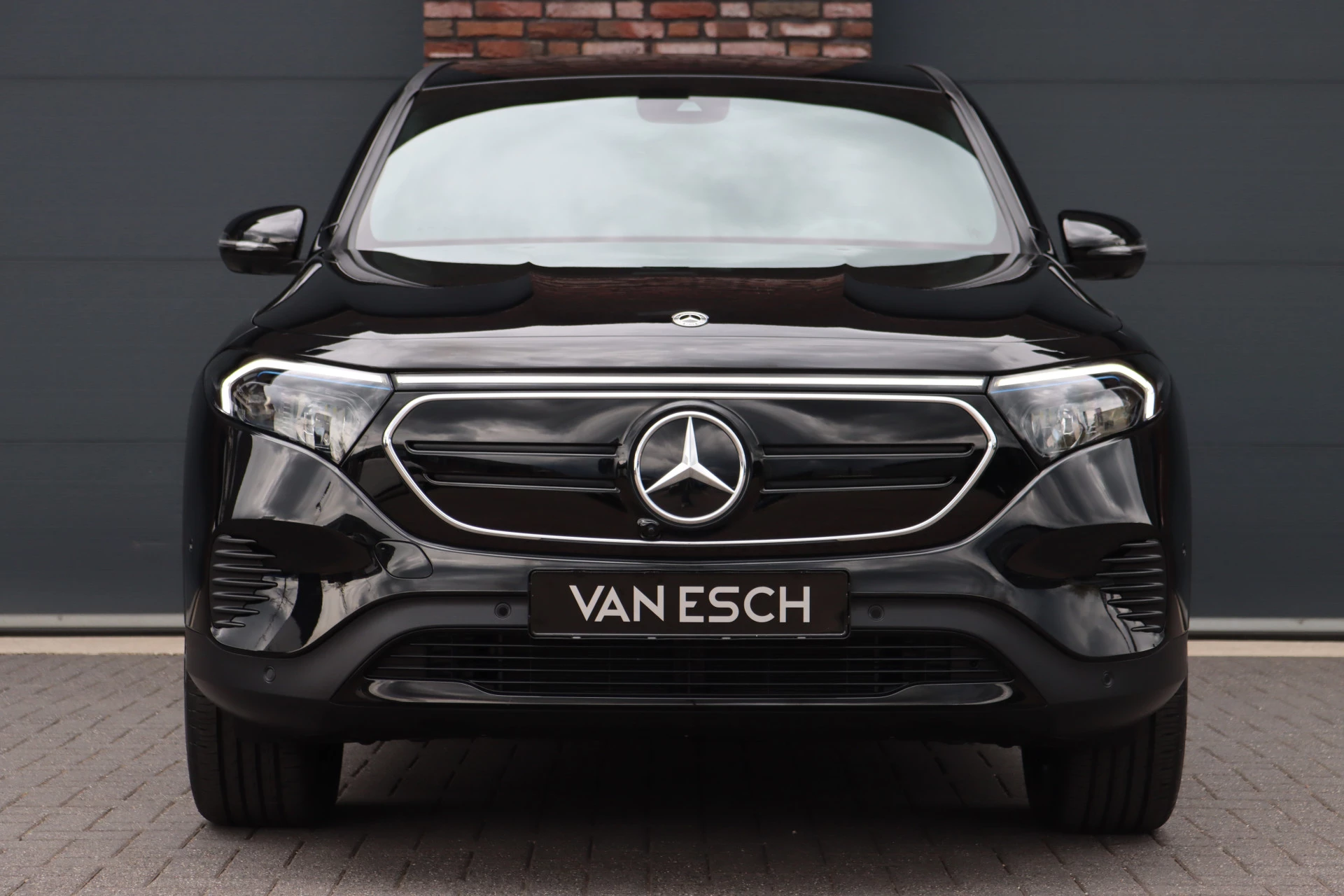 Hoofdafbeelding Mercedes-Benz EQB