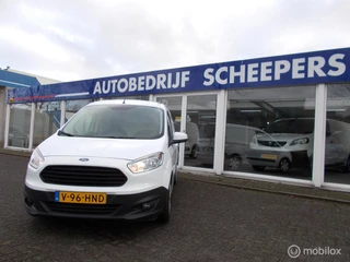 Hoofdafbeelding Ford Transit Courier Ford Transit Courier 1.5 TDCI Airco/Navi/Startstop