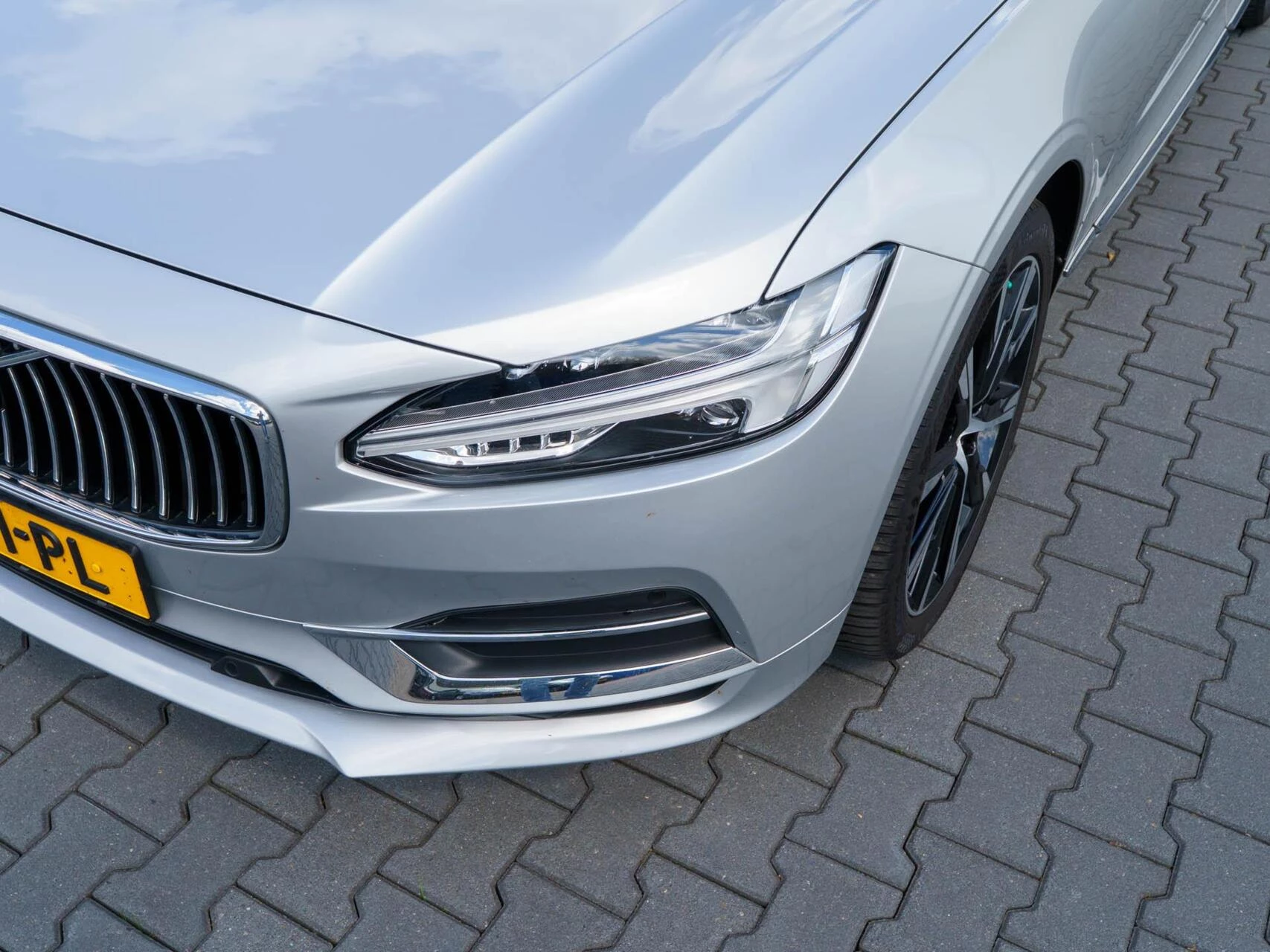 Hoofdafbeelding Volvo V90