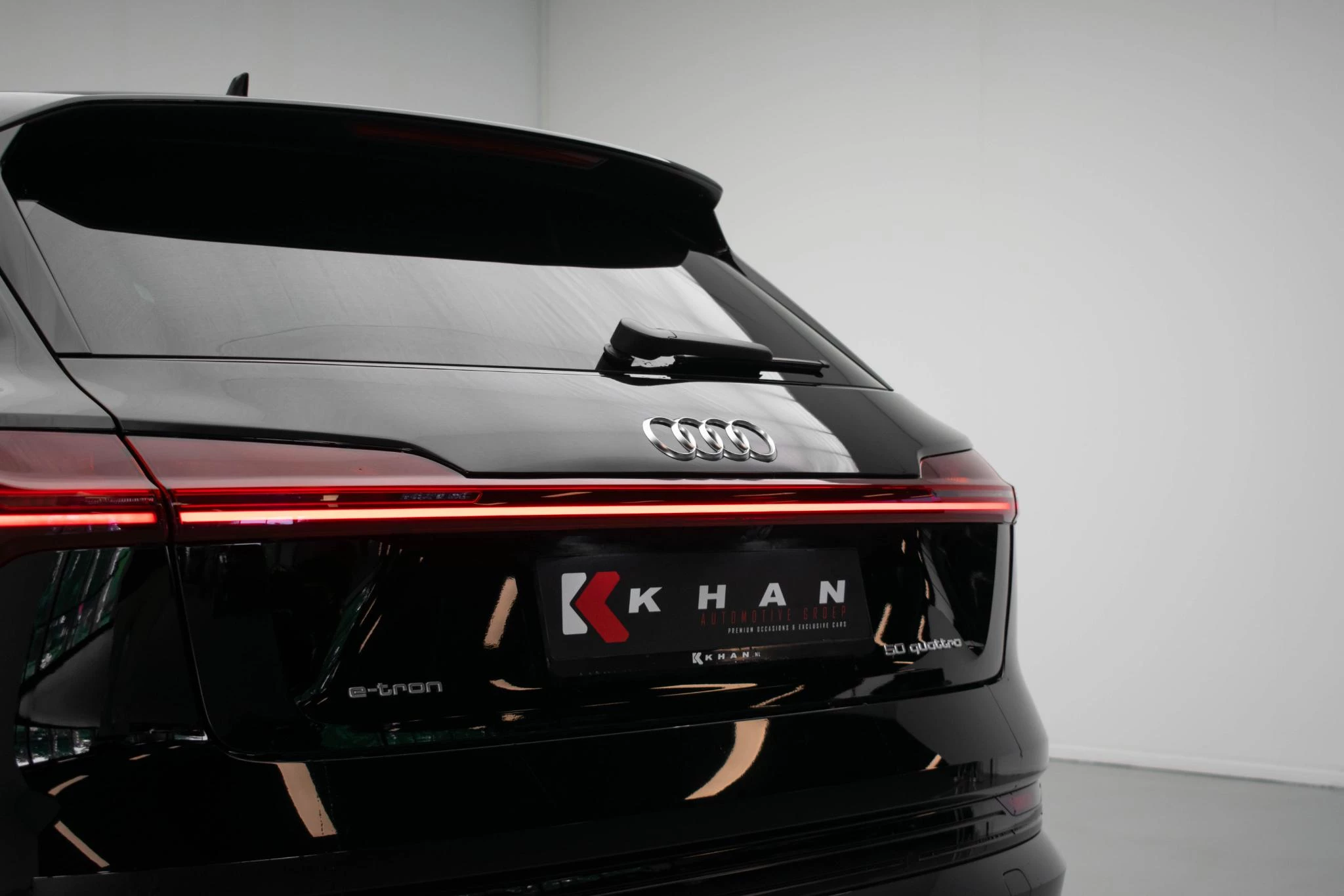 Hoofdafbeelding Audi e-tron