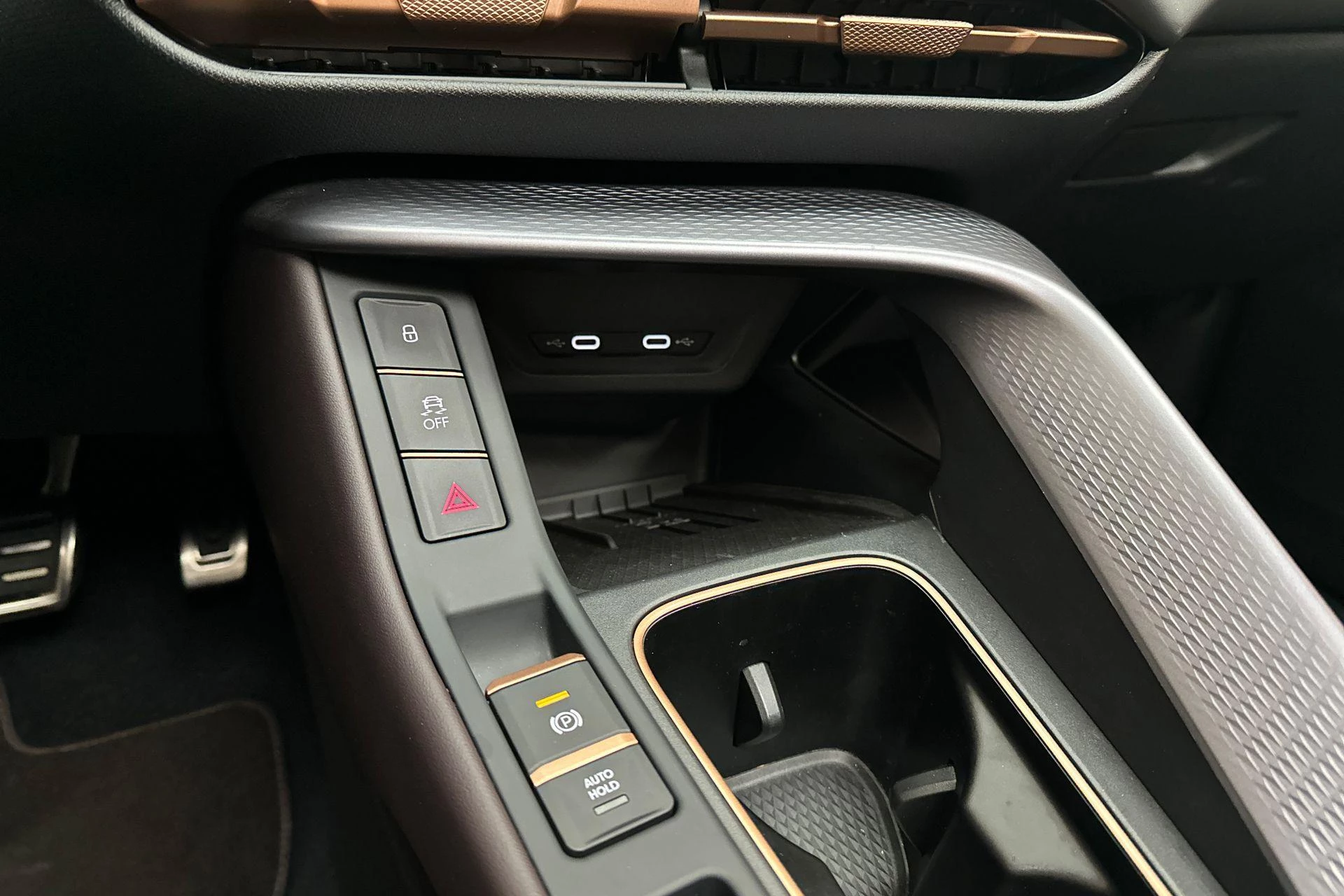 Hoofdafbeelding CUPRA Terramar