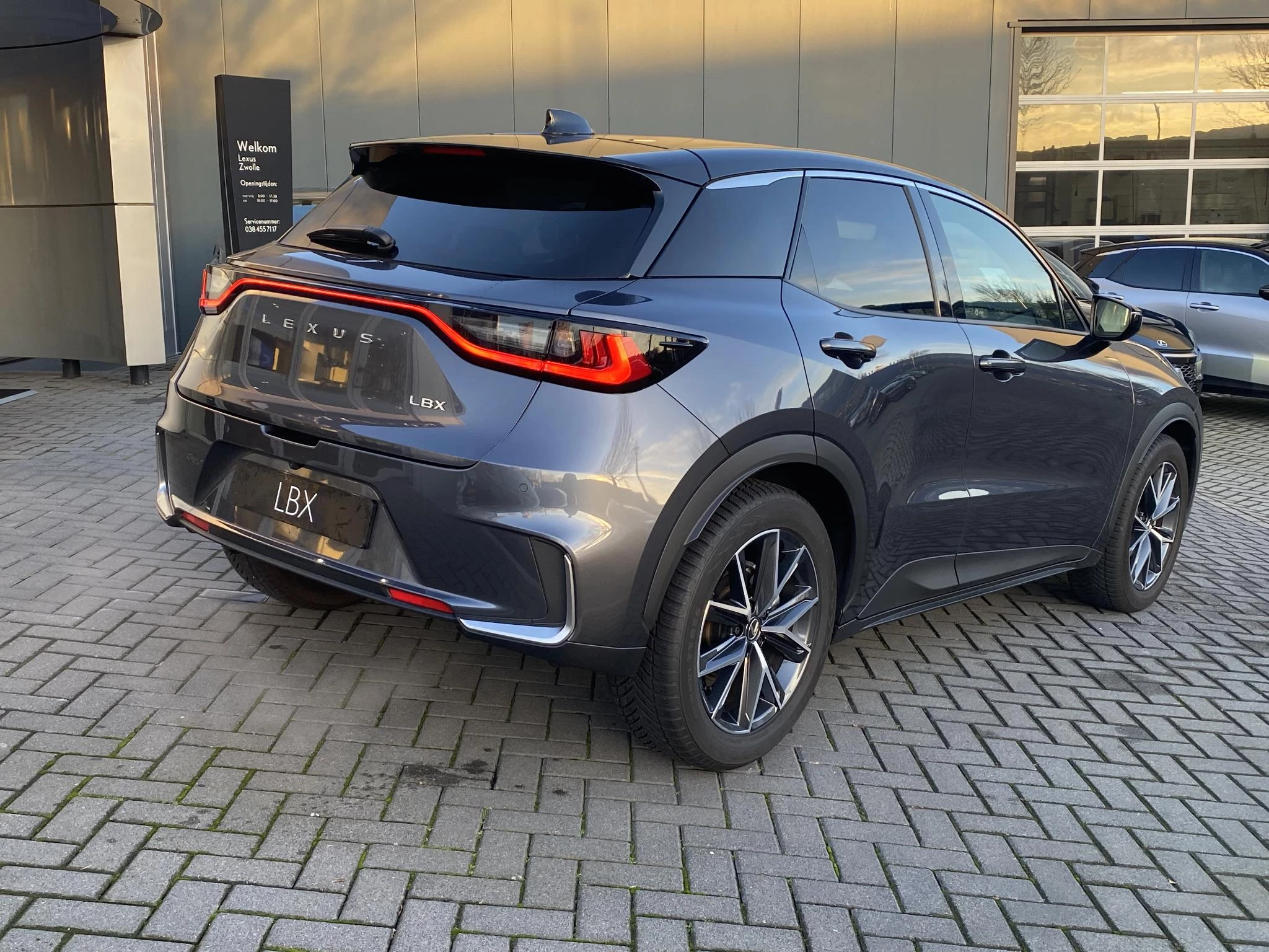 Hoofdafbeelding Lexus LBX