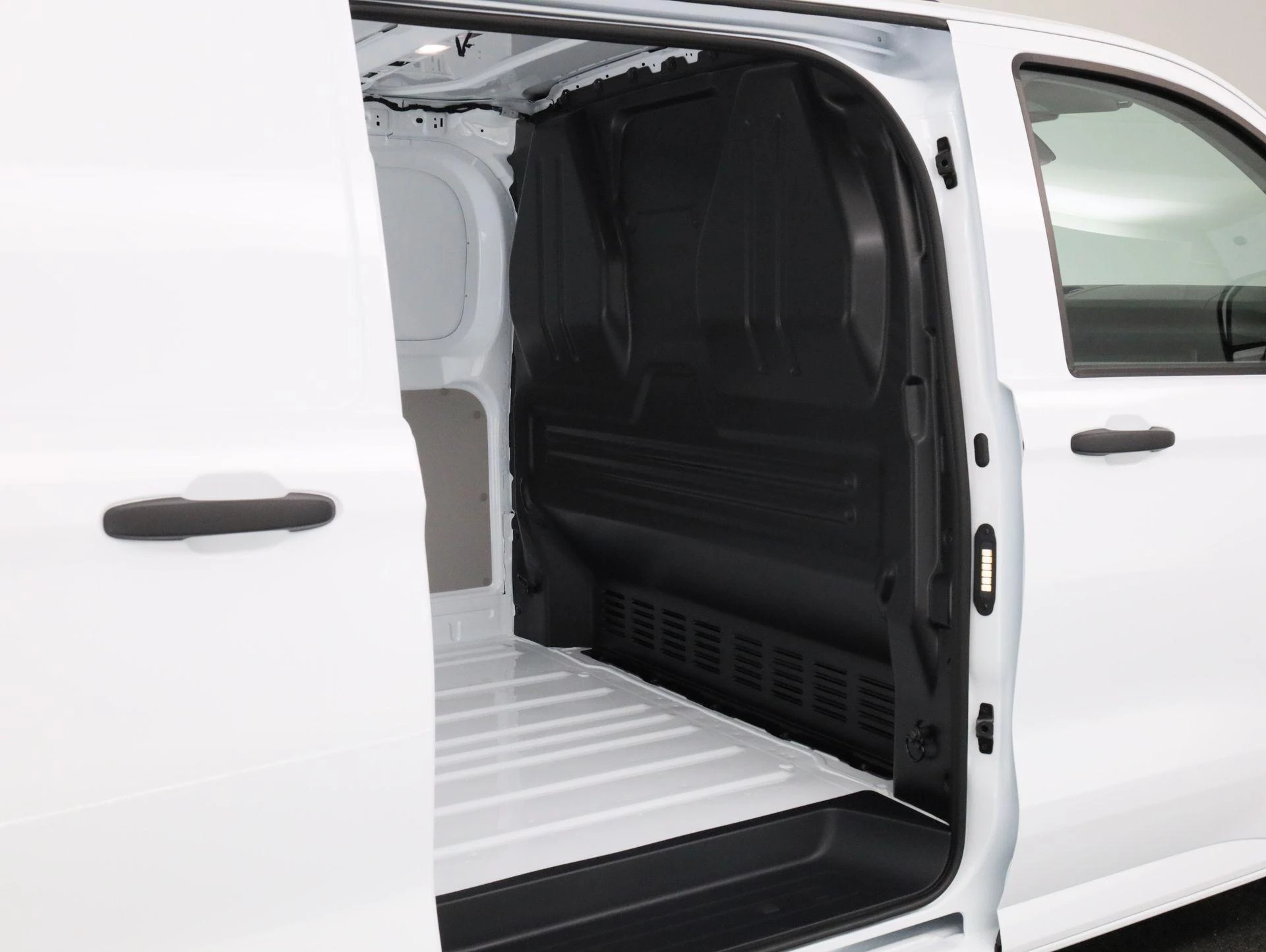 Hoofdafbeelding Volkswagen e-Transporter
