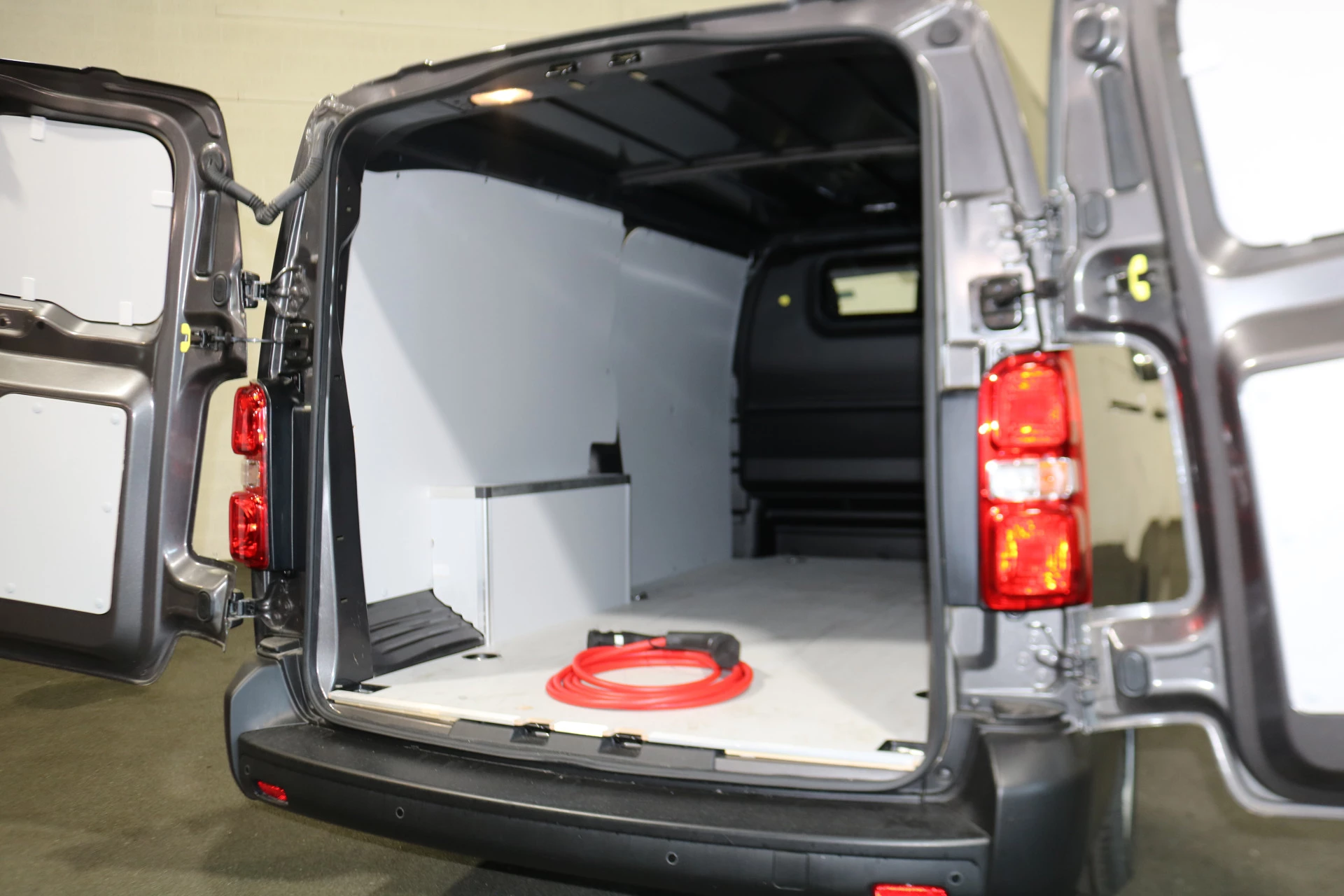 Hoofdafbeelding Opel Vivaro-e