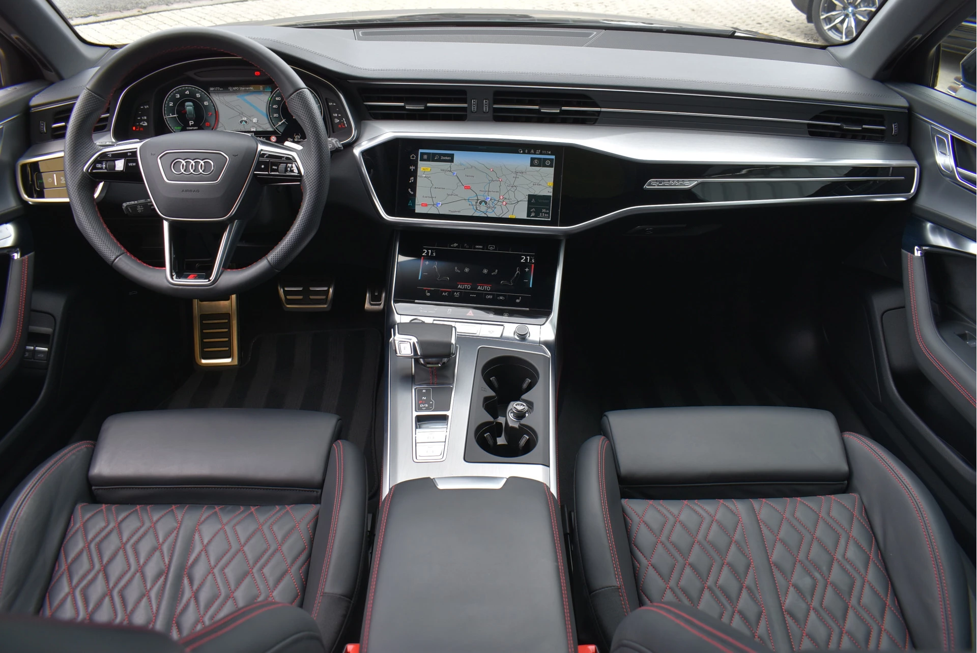 Hoofdafbeelding Audi A6