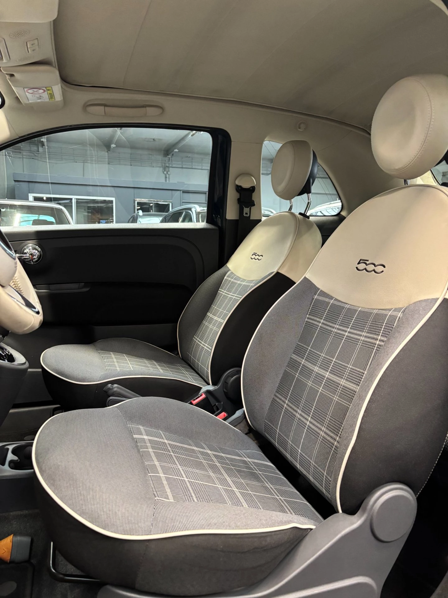 Hoofdafbeelding Fiat 500C