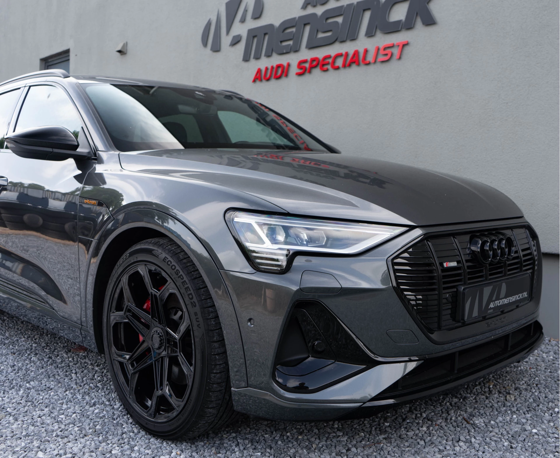 Hoofdafbeelding Audi e-tron