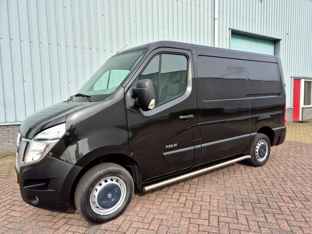 Hoofdafbeelding Nissan NV400
