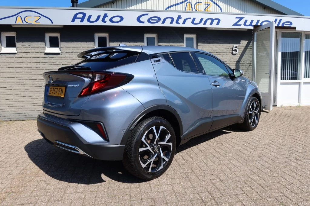 Hoofdafbeelding Toyota C-HR