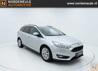 Hoofdafbeelding Ford Focus Ford Focus 1.0 TREND EDITION, Navi, Cruise, Led