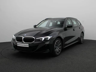 BMW 3 Serie Touring 320e Sportstoelen | Cruise Control | DAB | Curved Display | 17''