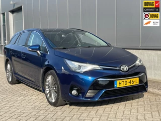 Hoofdafbeelding Toyota Avensis Toyota Avensis Touring Sports 1.8 VVT-i Aspiration / Camera / Stoelverwarming