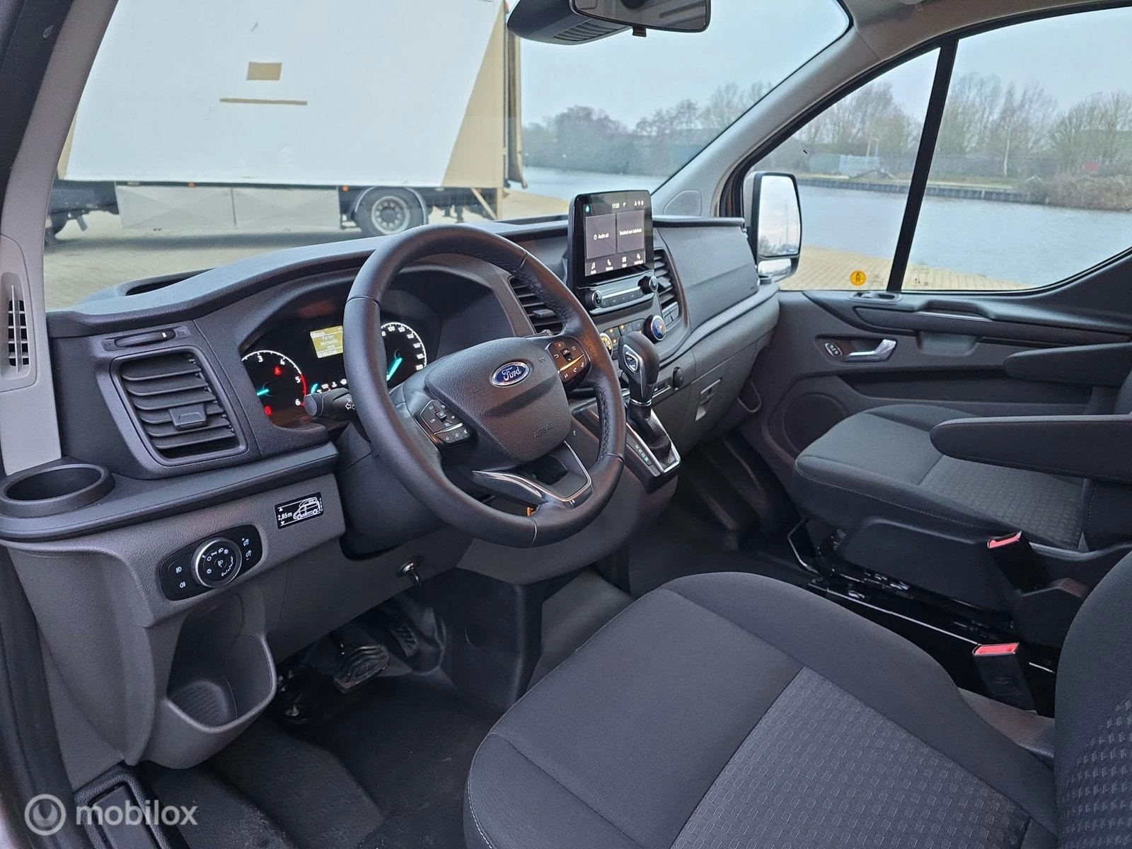 Hoofdafbeelding Ford Nugget