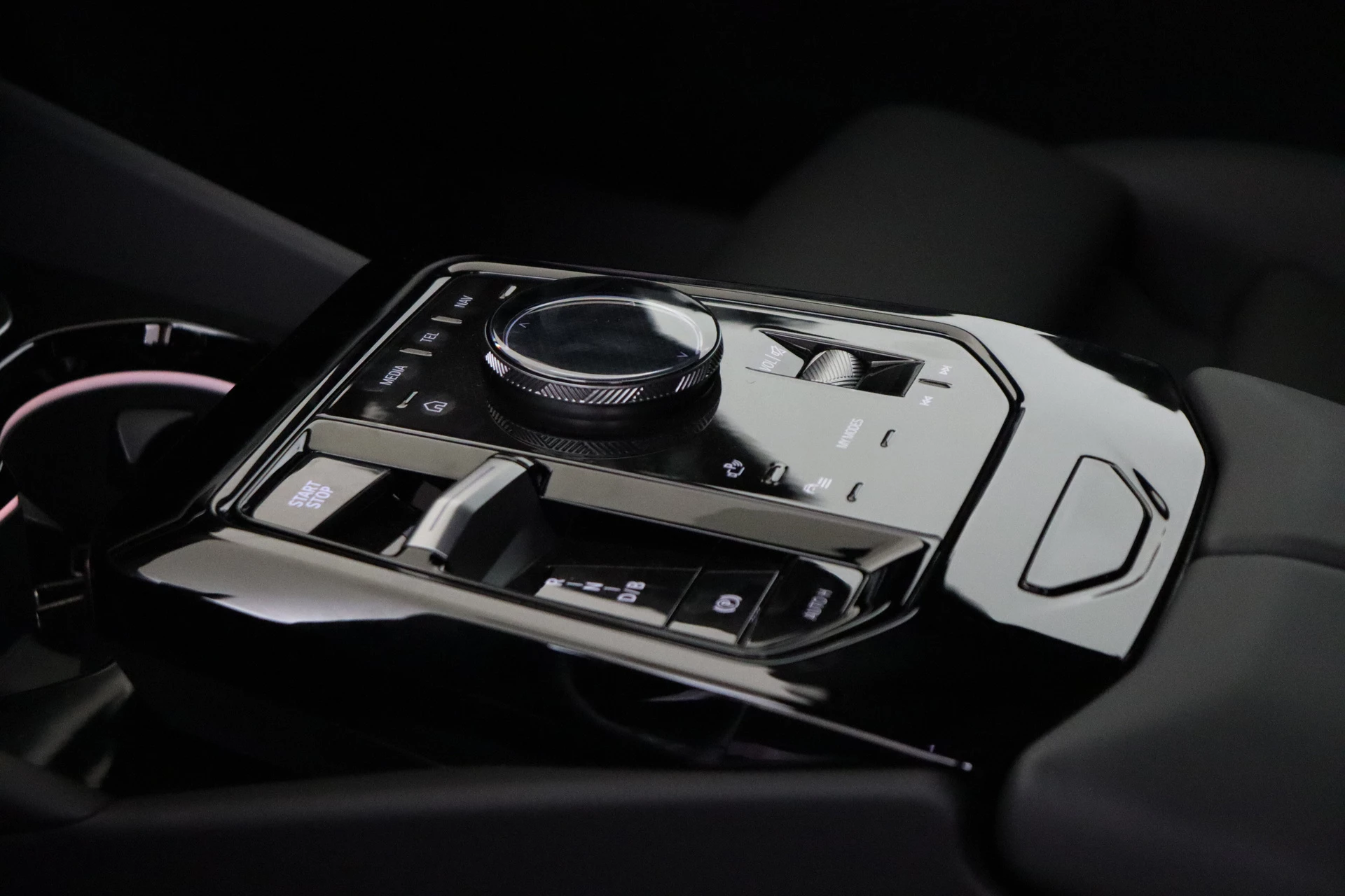 Hoofdafbeelding BMW i5