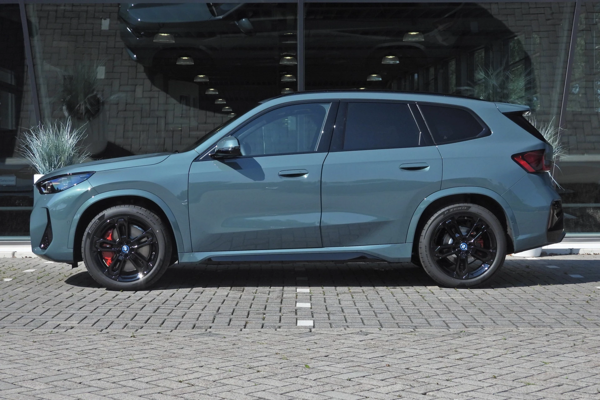 Hoofdafbeelding BMW iX1