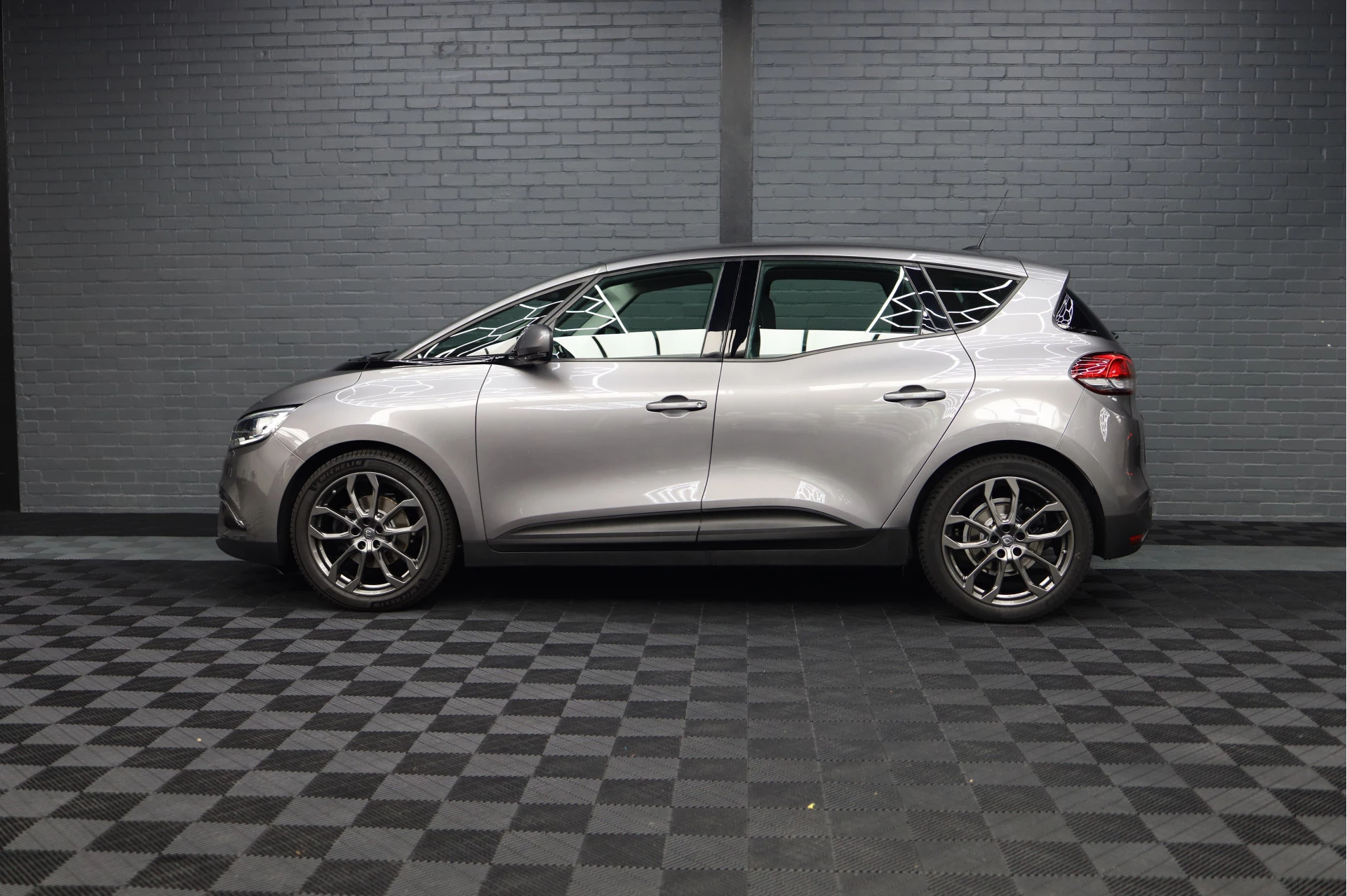 Hoofdafbeelding Renault Scénic