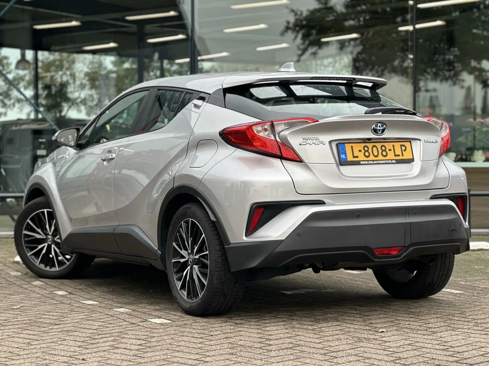 Hoofdafbeelding Toyota C-HR