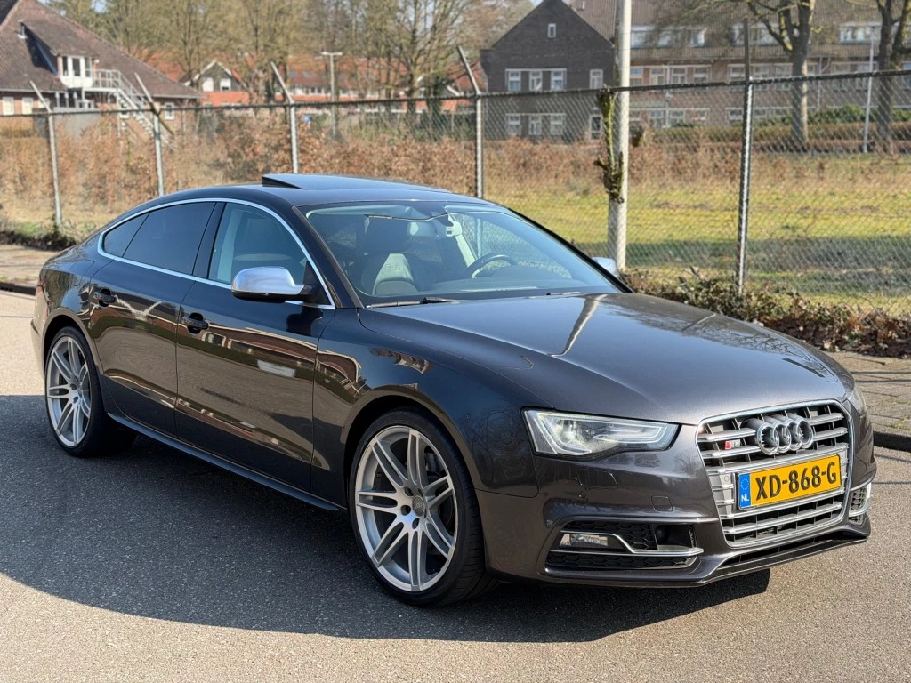 Hoofdafbeelding Audi S5