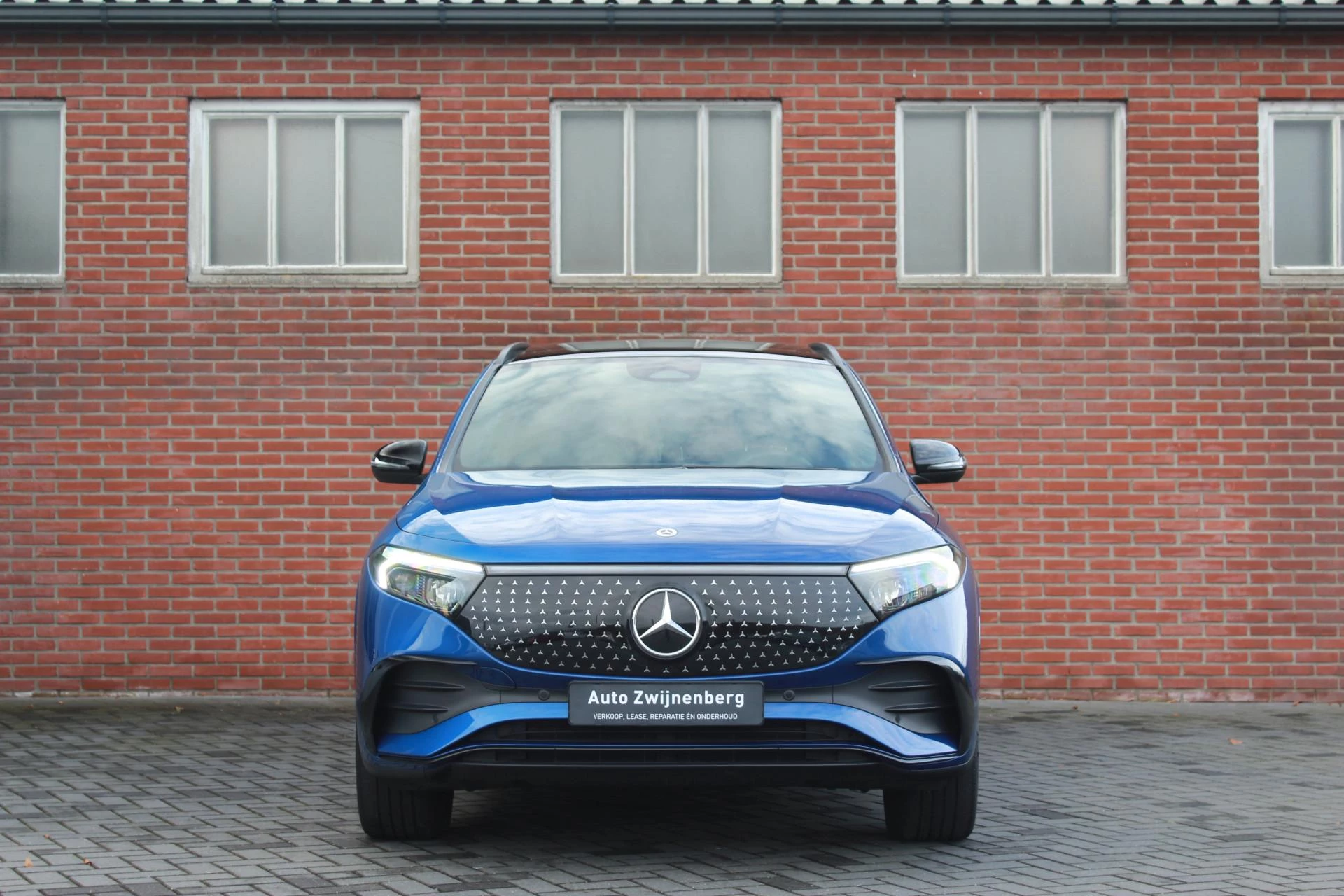 Hoofdafbeelding Mercedes-Benz EQA