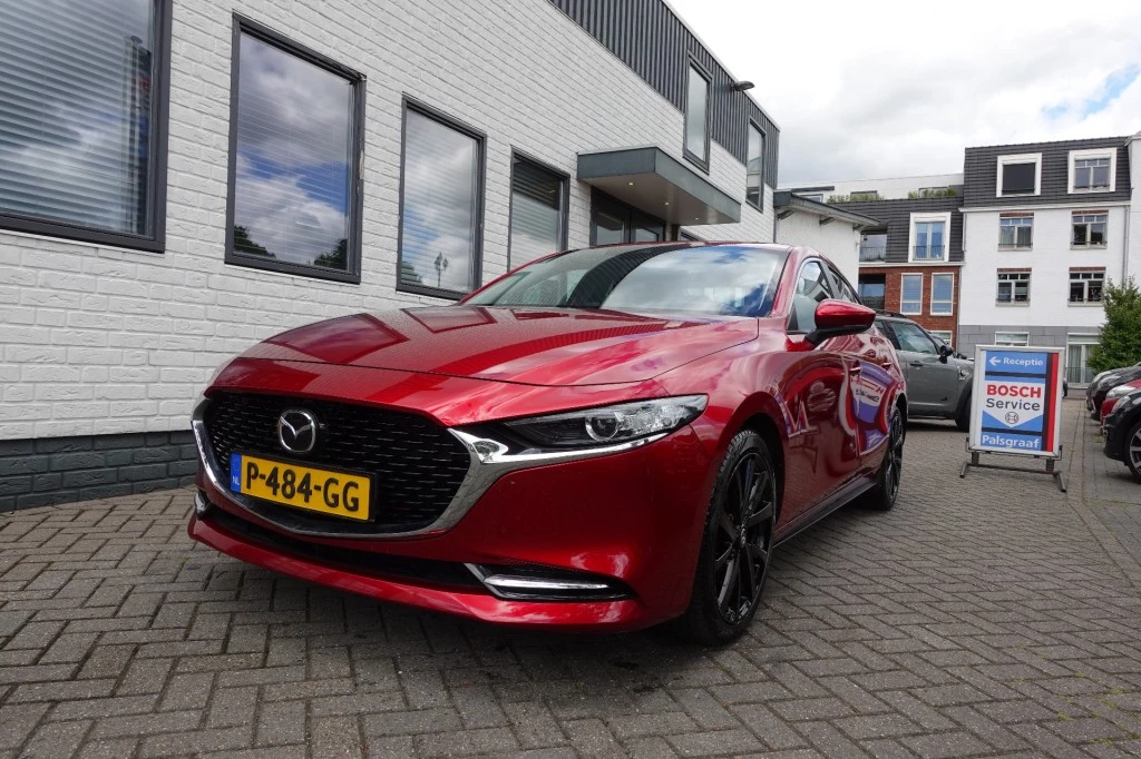 Hoofdafbeelding Mazda 3