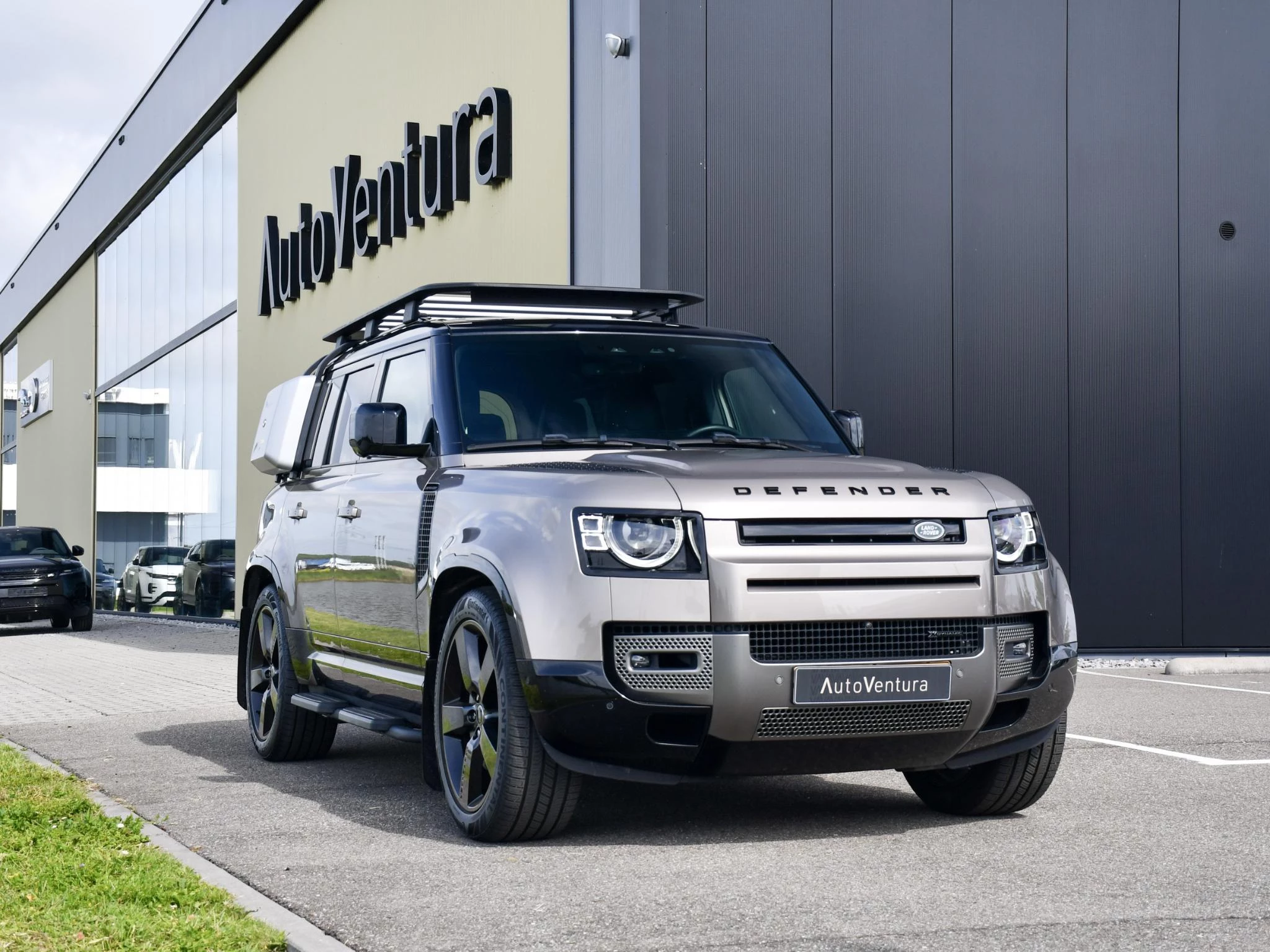 Hoofdafbeelding Land Rover Defender