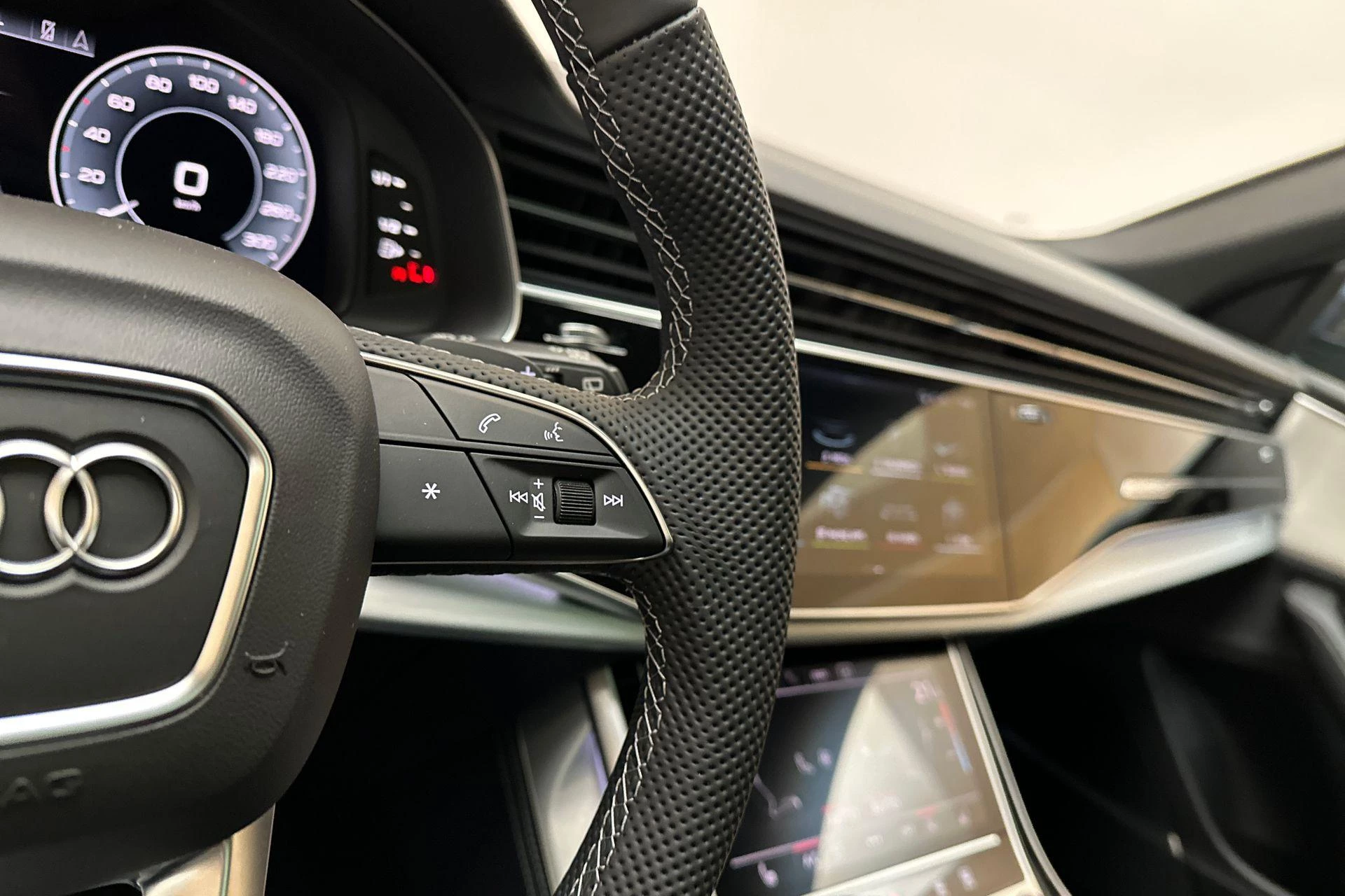 Hoofdafbeelding Audi Q8