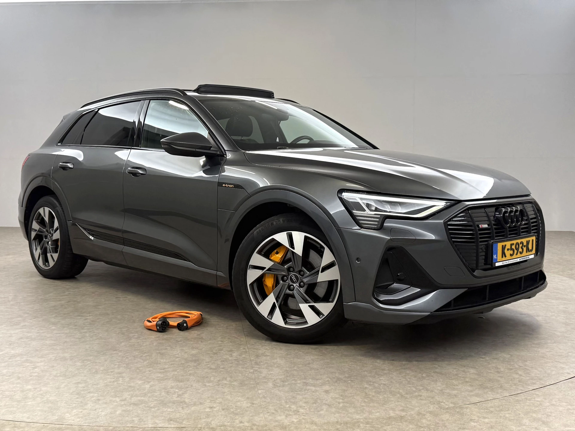 Hoofdafbeelding Audi e-tron