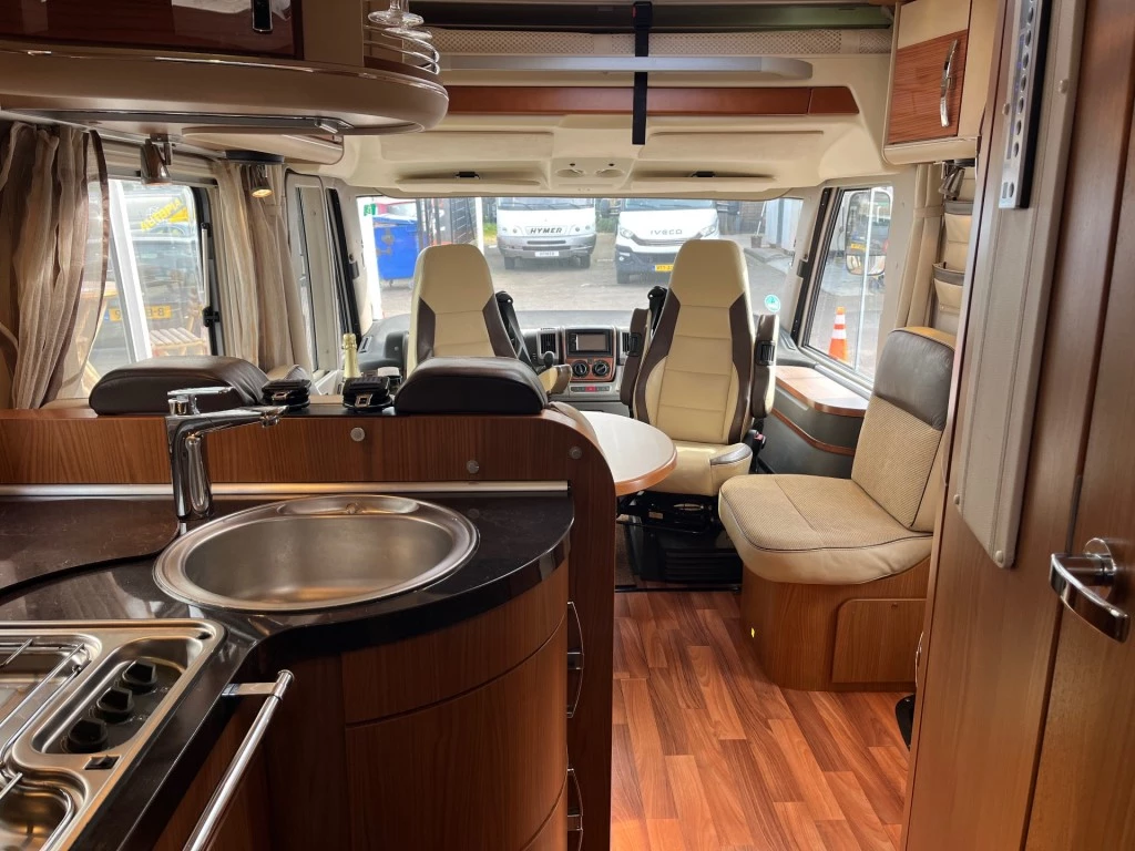 Hoofdafbeelding Hymer Star Edition B614sl Dakairco Oven