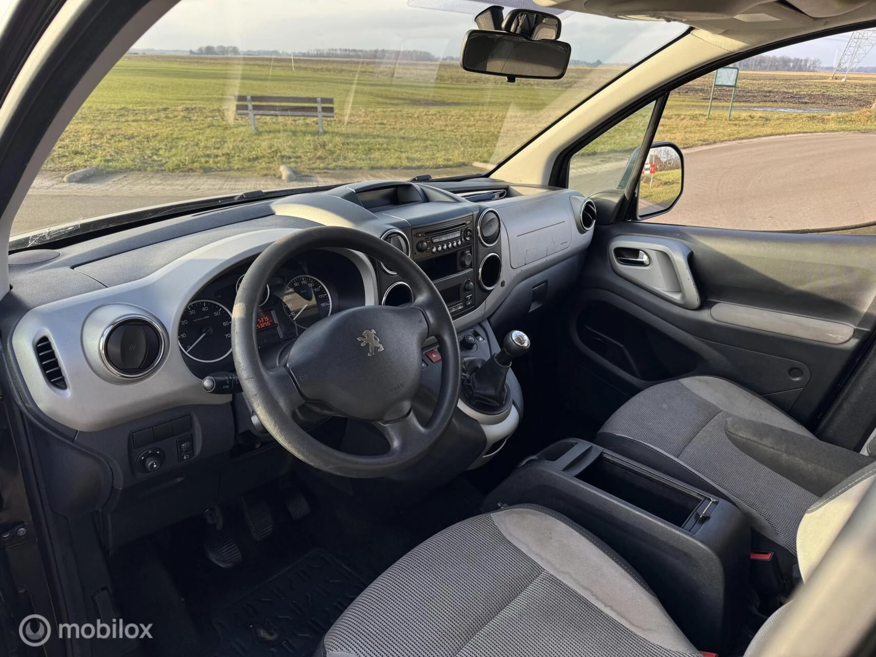 Hoofdafbeelding Peugeot Partner