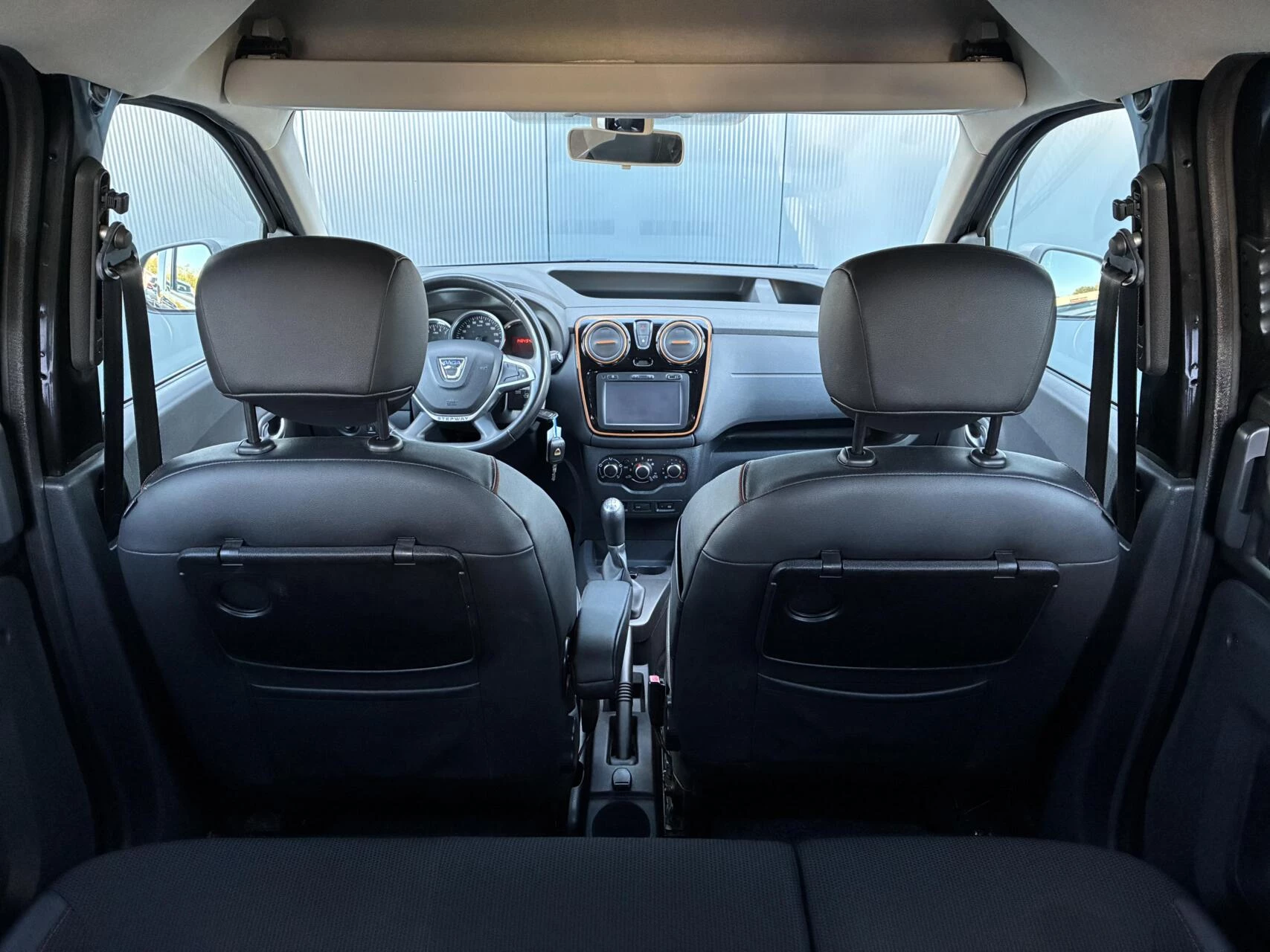 Hoofdafbeelding Dacia Dokker