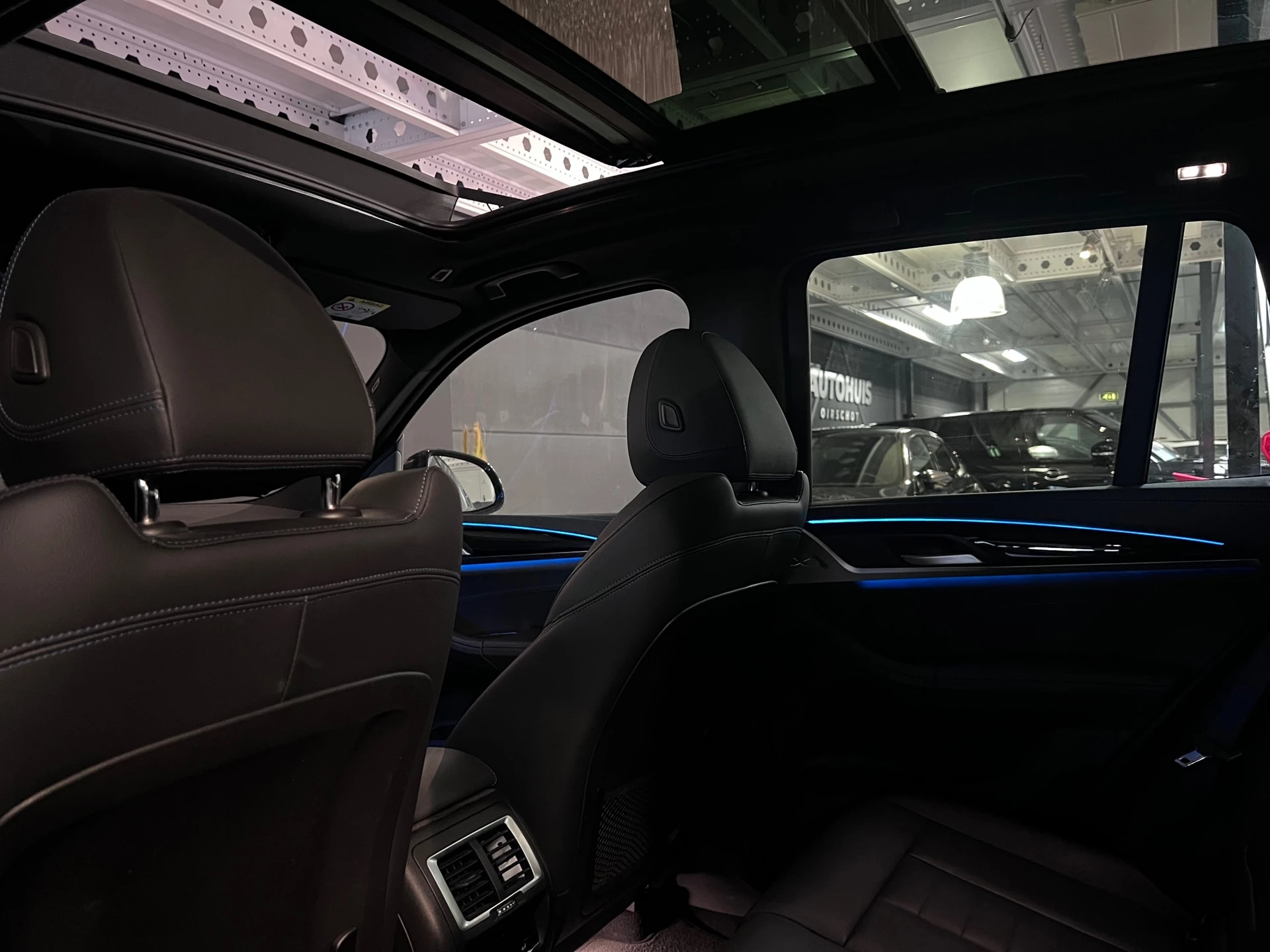 Hoofdafbeelding BMW iX3