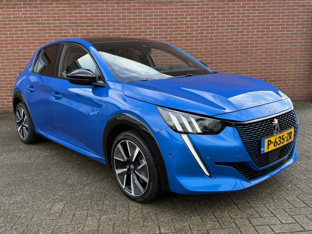 Hoofdafbeelding Peugeot e-208
